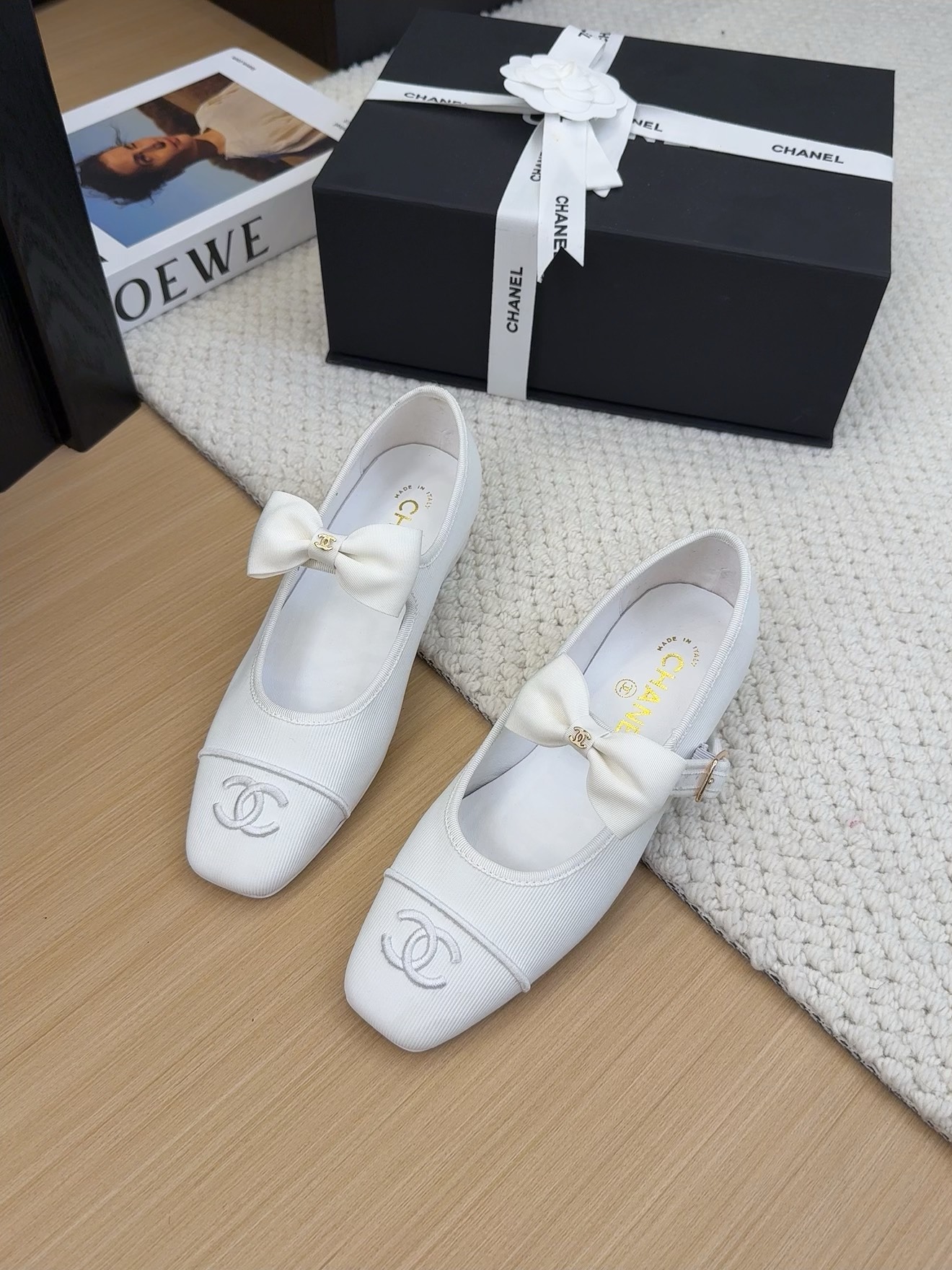 샤넬 25 신상 리본 메리제인 플랫