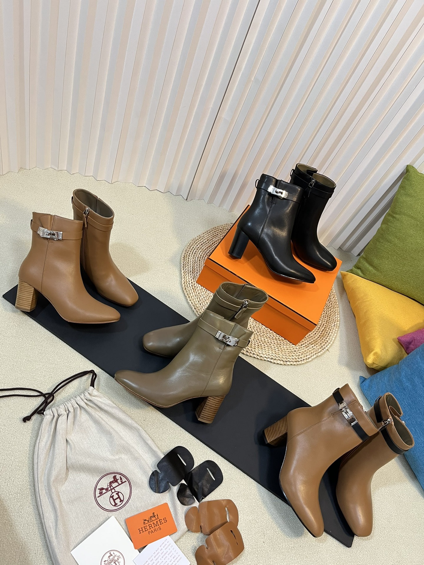 에르메스 신상 앵클부츠
