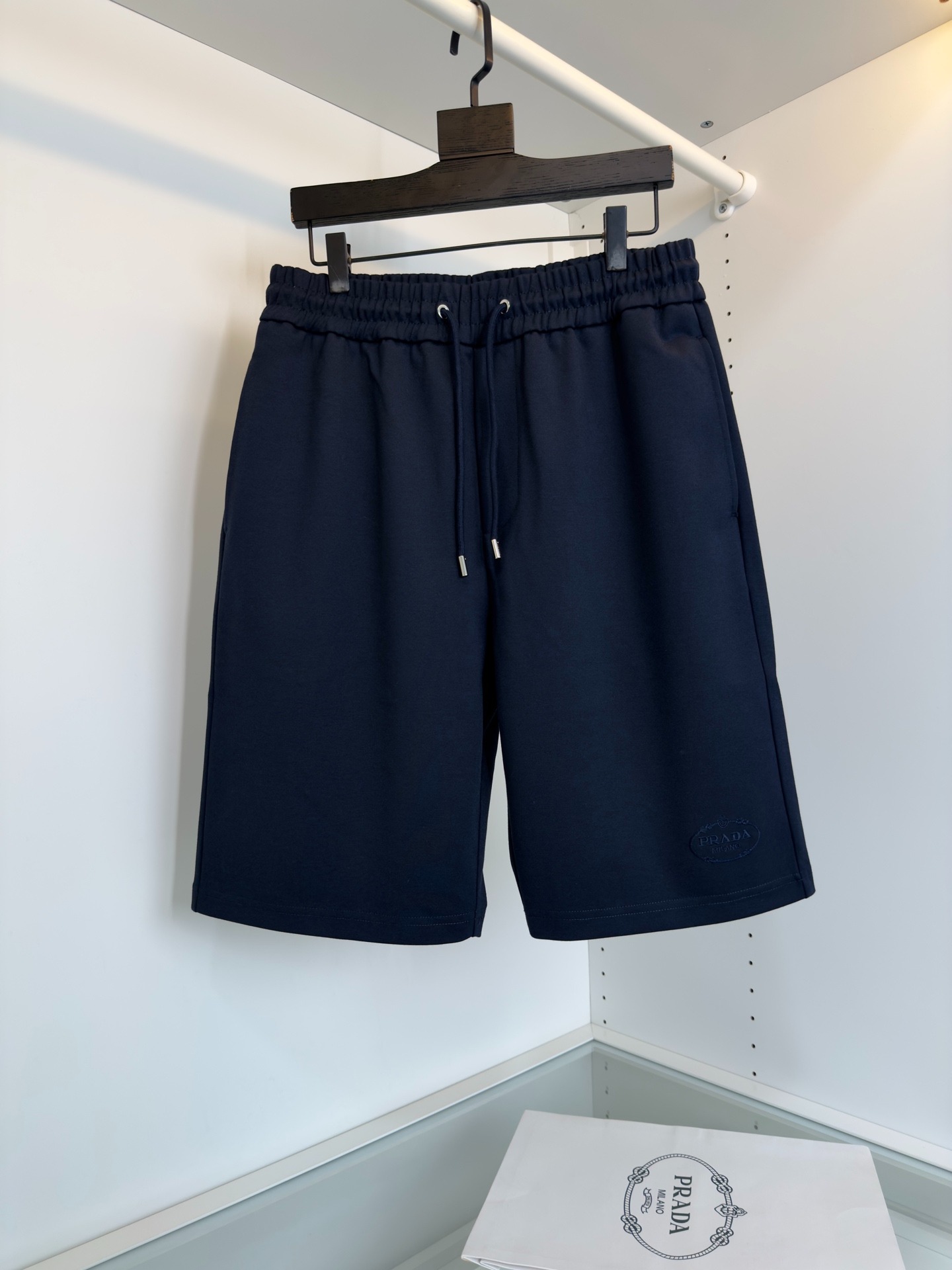 프라다 2025 봄여름 오리지널 클래식 5부 팬츠