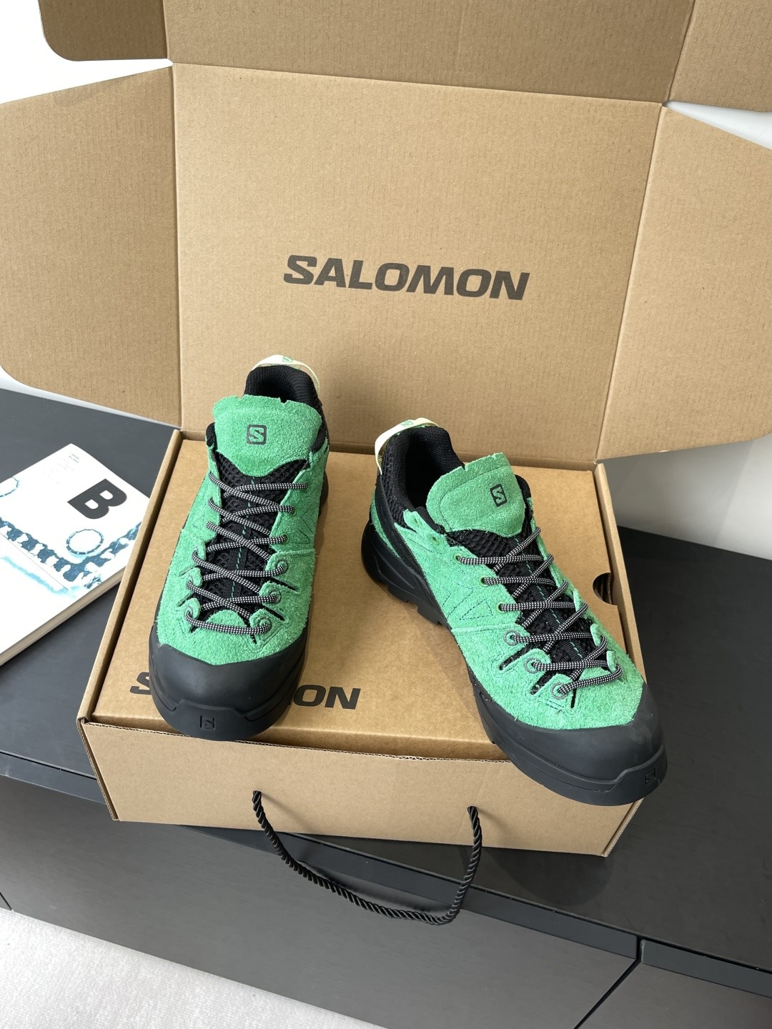 살몬 25ss 뉴에어로글라이드3 그레이블 운동화