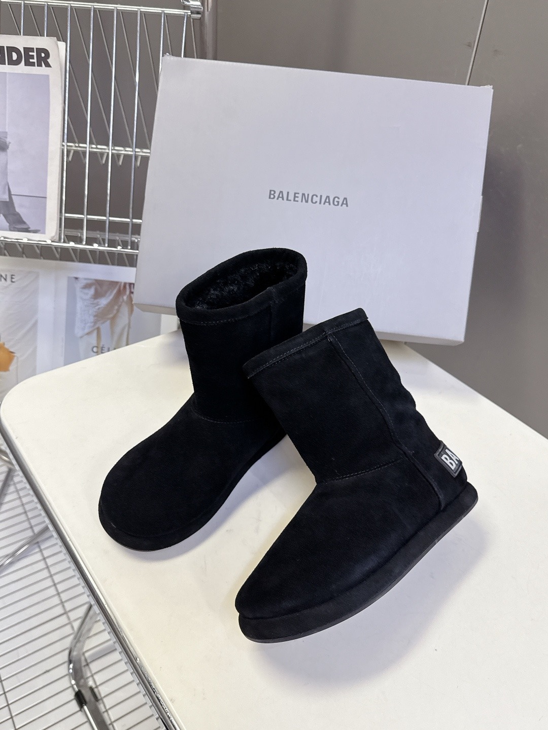 발렌시아가 신상 스노우 부츠