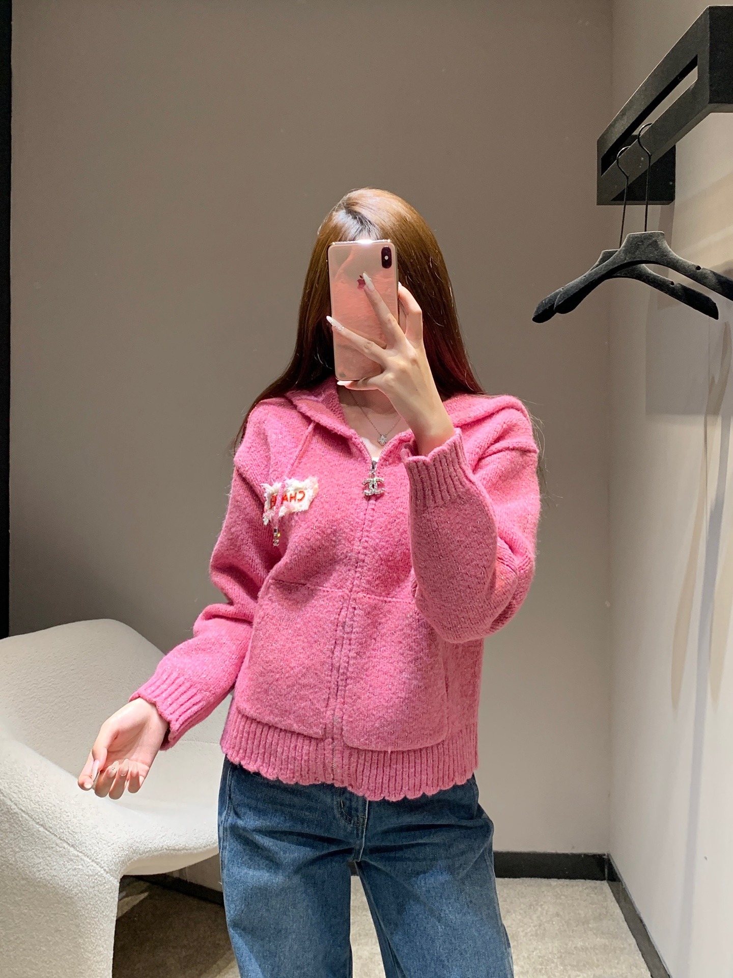 샤넬 25Fw 신상 와펜 스트링 후드 니트 카디건