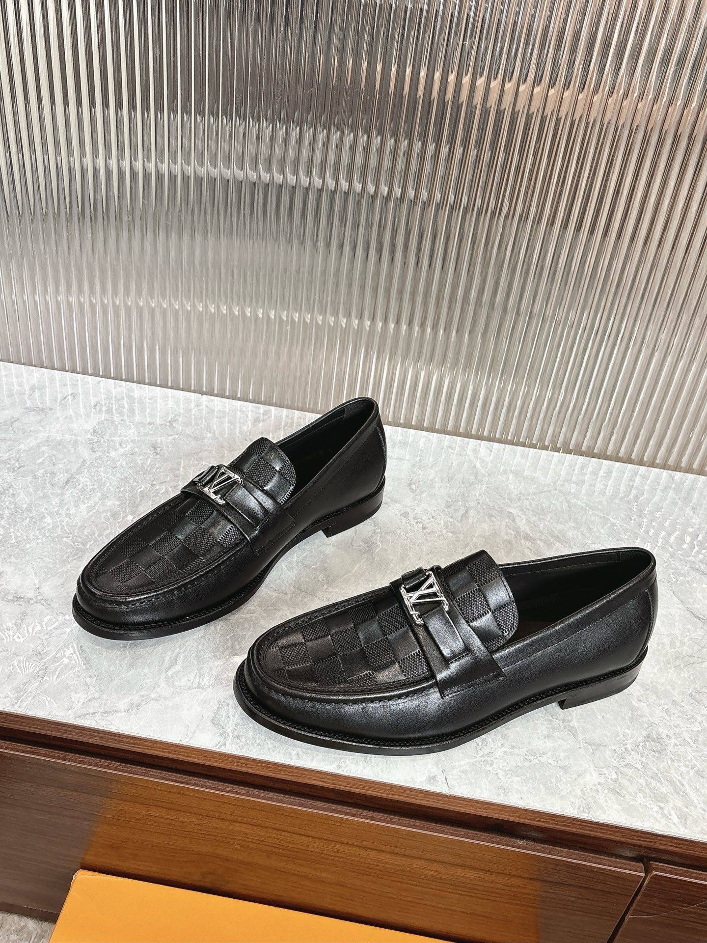 루이비통 오리지널 고품질 클래식 로퍼