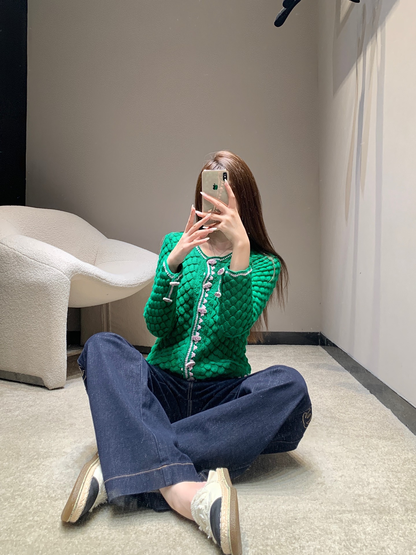 샤넬 25B 신상 라운드 니트 가디건