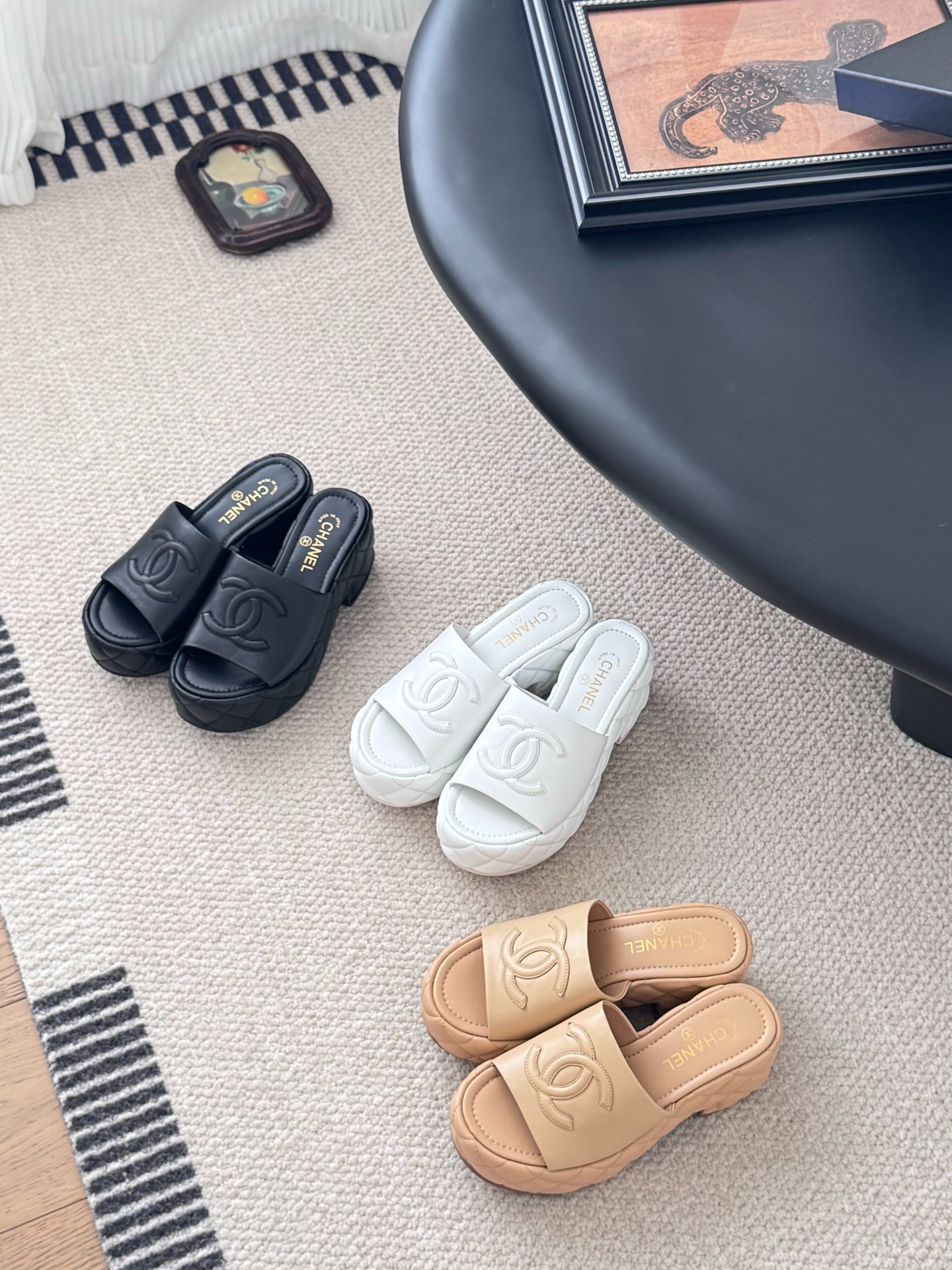 샤넬 25c 신상 슬리퍼