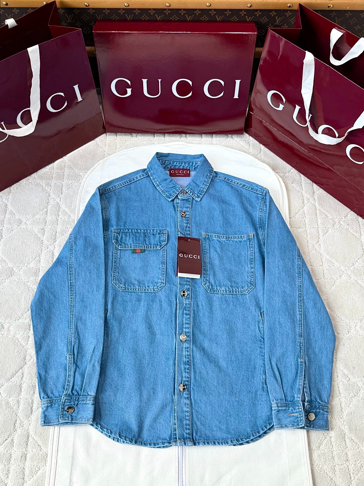 구찌 25FW 테이핑 데님코트