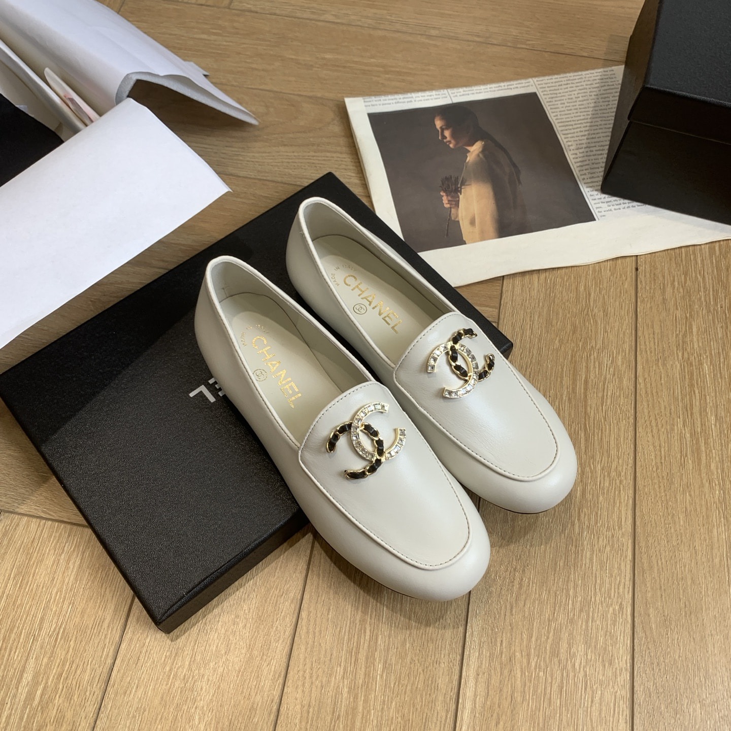 샤넬 25 신상 통굽 로퍼