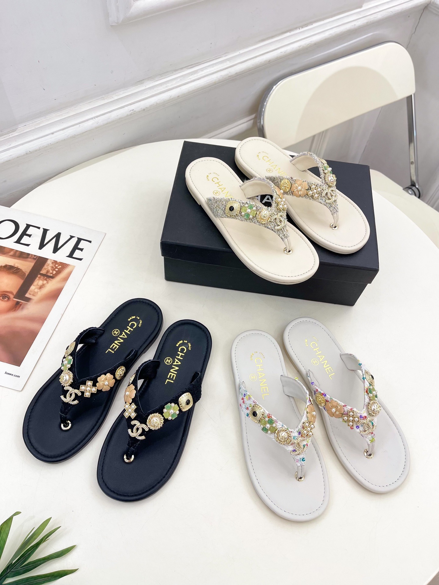 샤넬 2025 봄여름 신상 플립 플랍