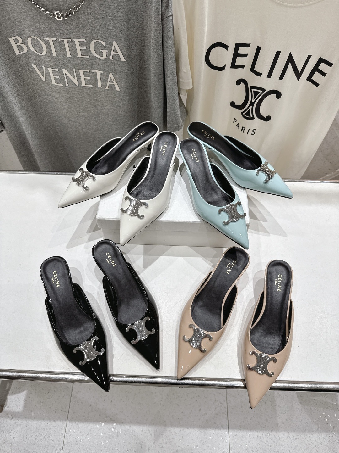 셀린느 25ss 스틸레토 힐 슬리퍼