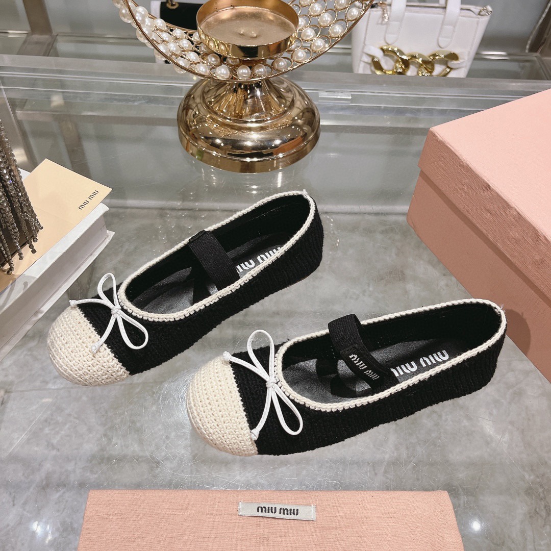 미우미우 신상 프렌치 발레 댄스화