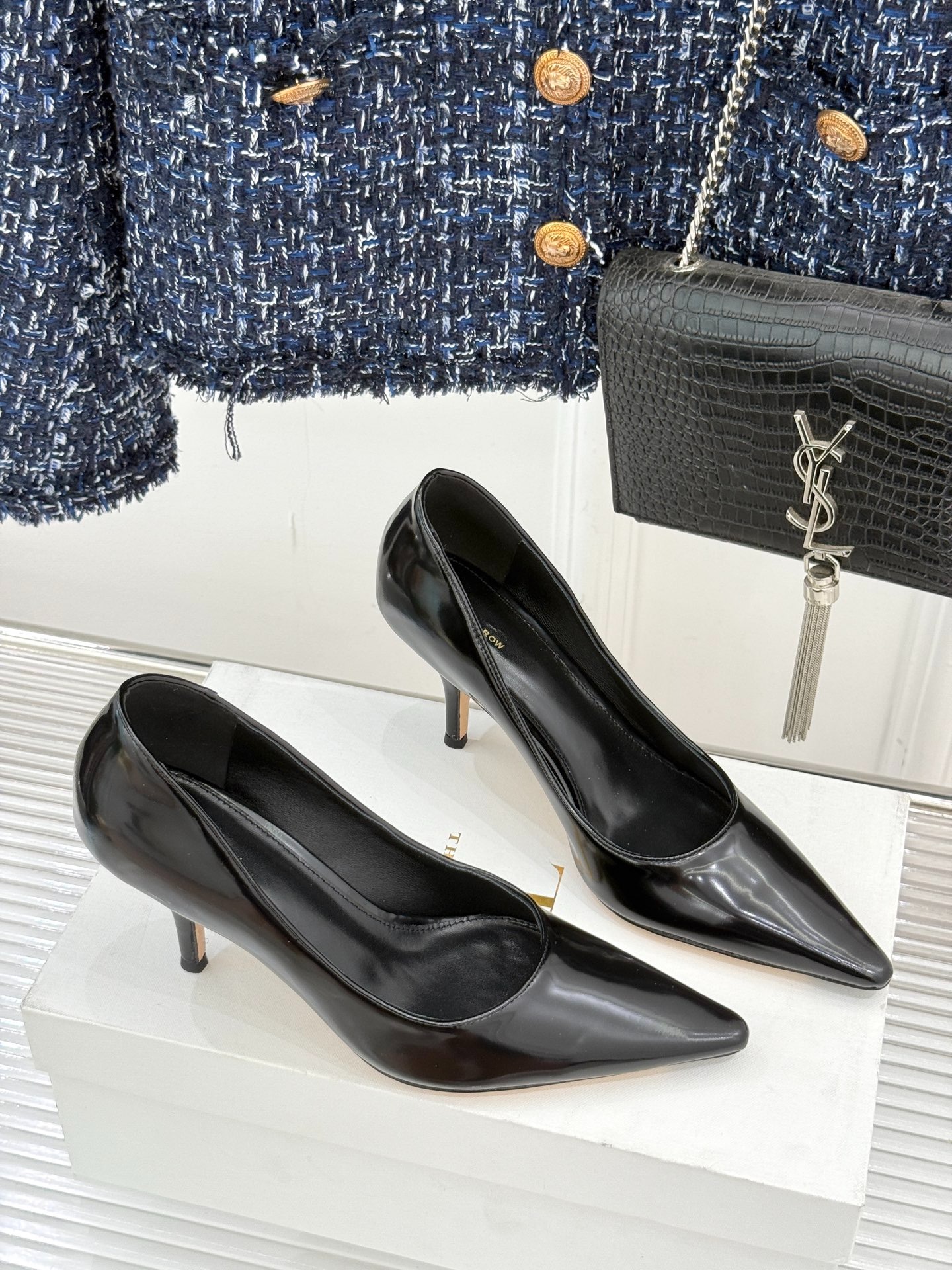 더로우 25WF 신상 스틸레토 단화 힐