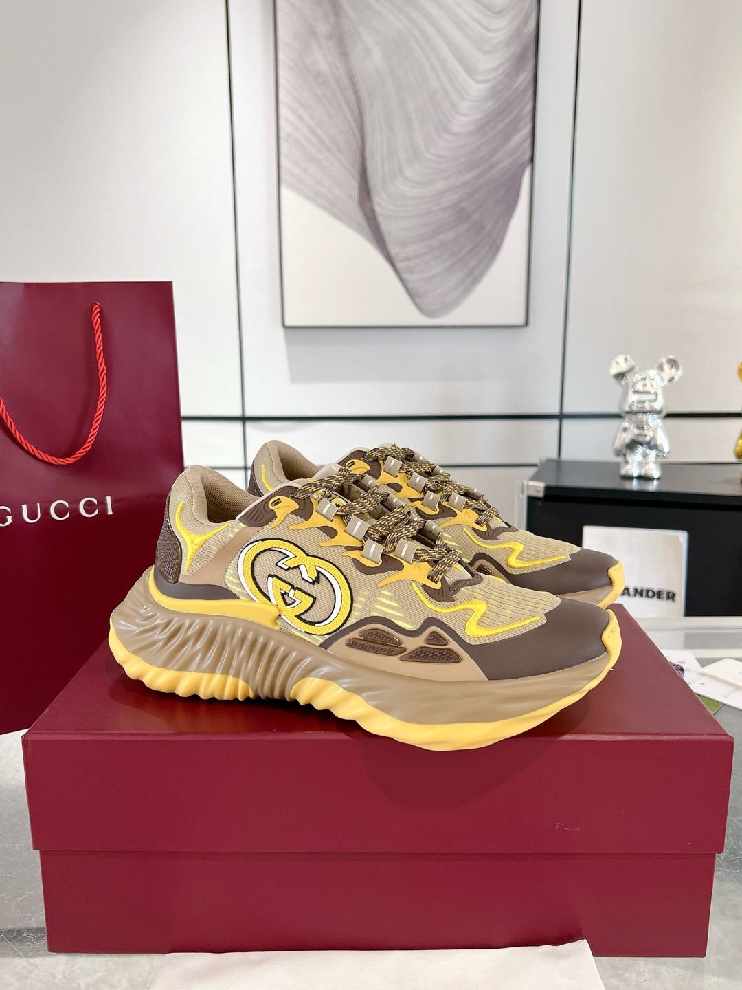 구찌 리플 커플 스니커즈