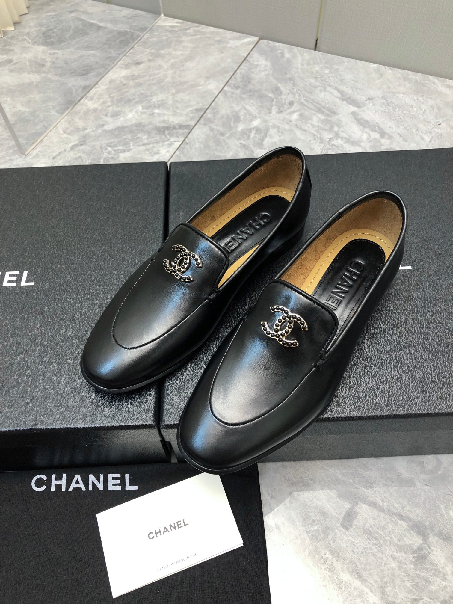 샤넬 가을 신상 클래식 로퍼