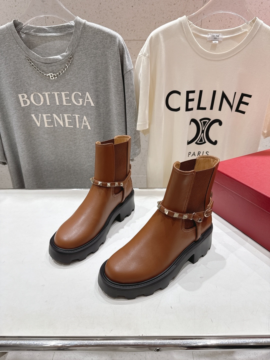 발렌티노 25ss 신상 첼시 부츠