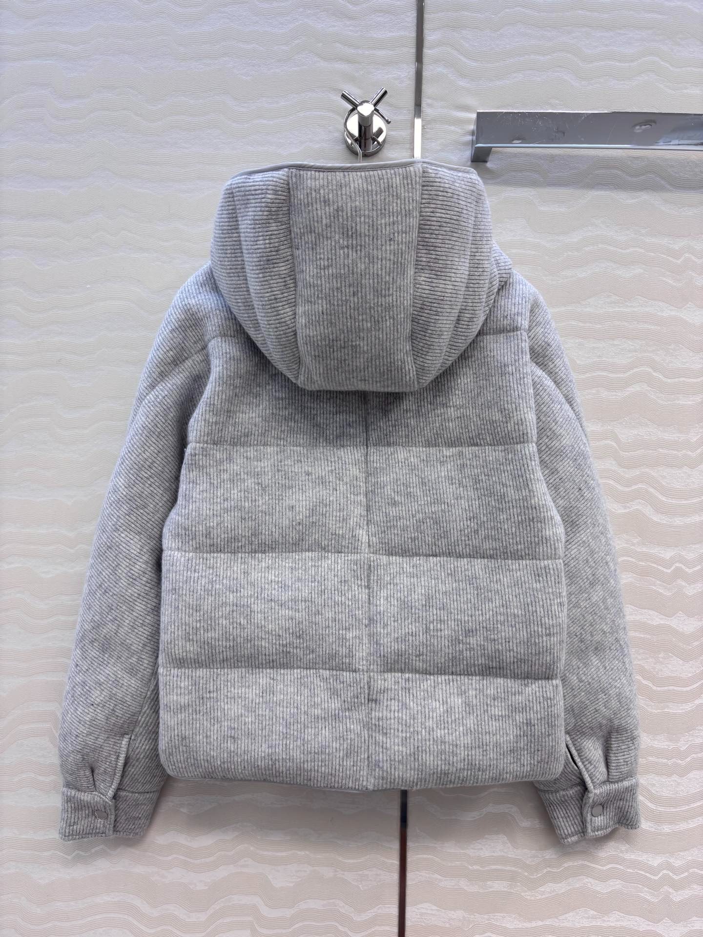 브루넬로쿠치넬리쿠치넬리 신상 캐시미어 패딩