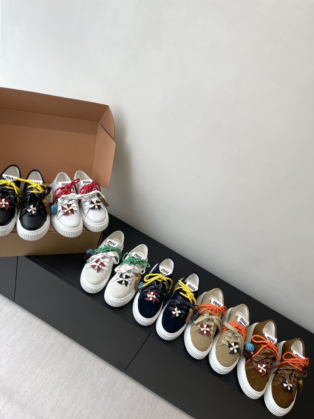 미우미우 25ss 신상 양가죽 통굽 스몰화