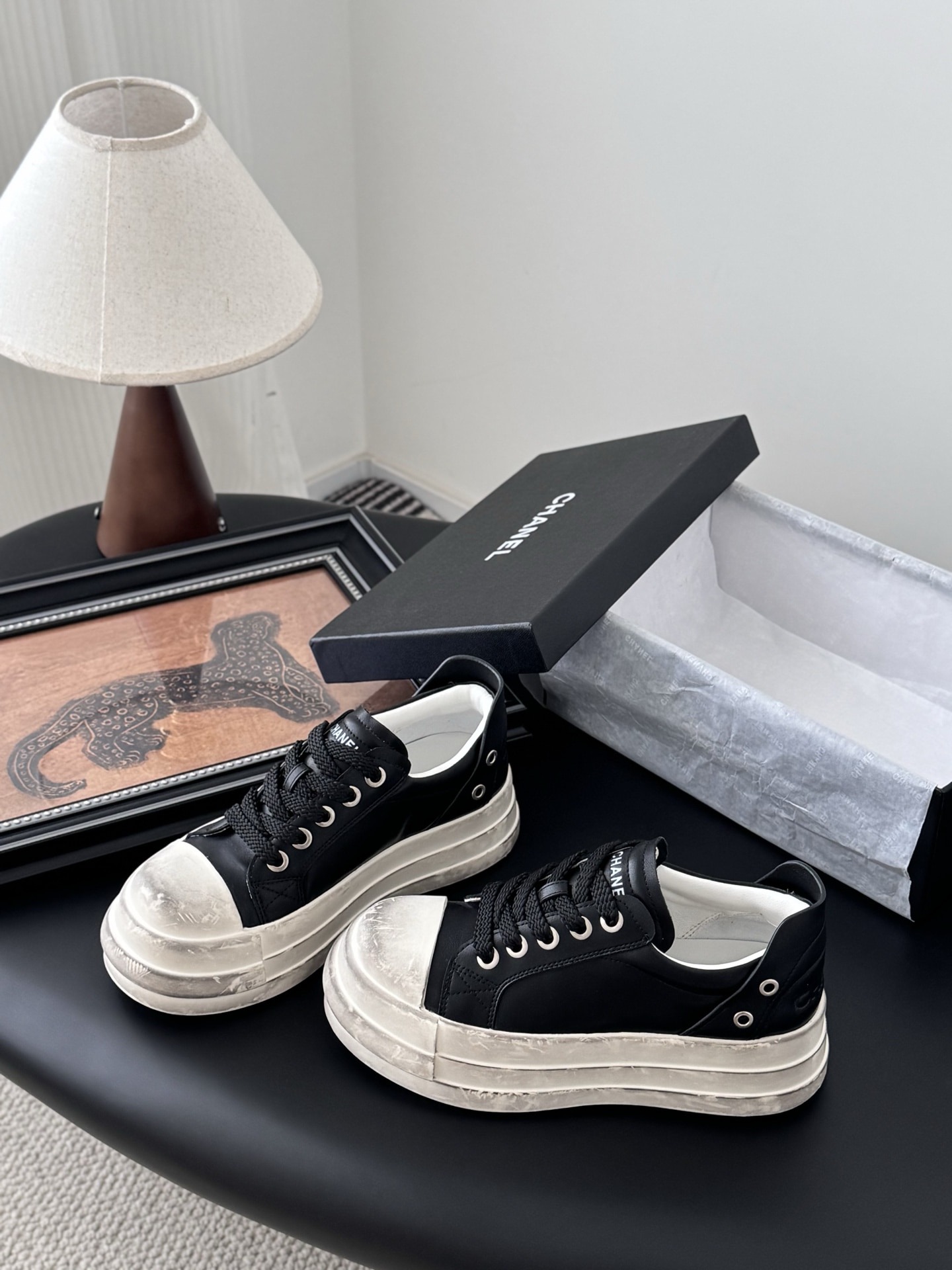 샤넬 25C 신상 구제 스니커즈