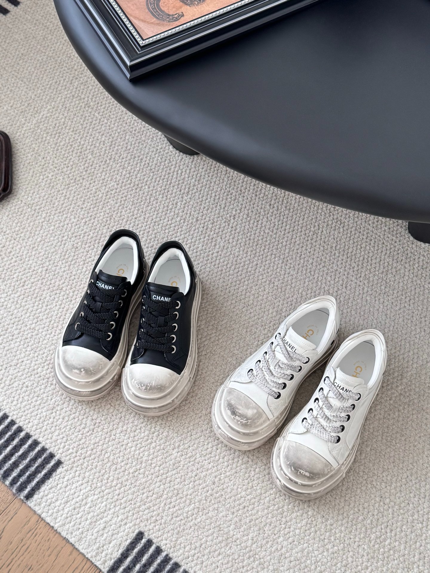 샤넬 25C 신상 구제 스니커즈