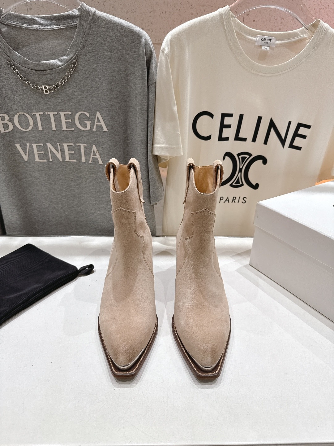 셀린느 25ss 신상 빈티지 라이더 부츠