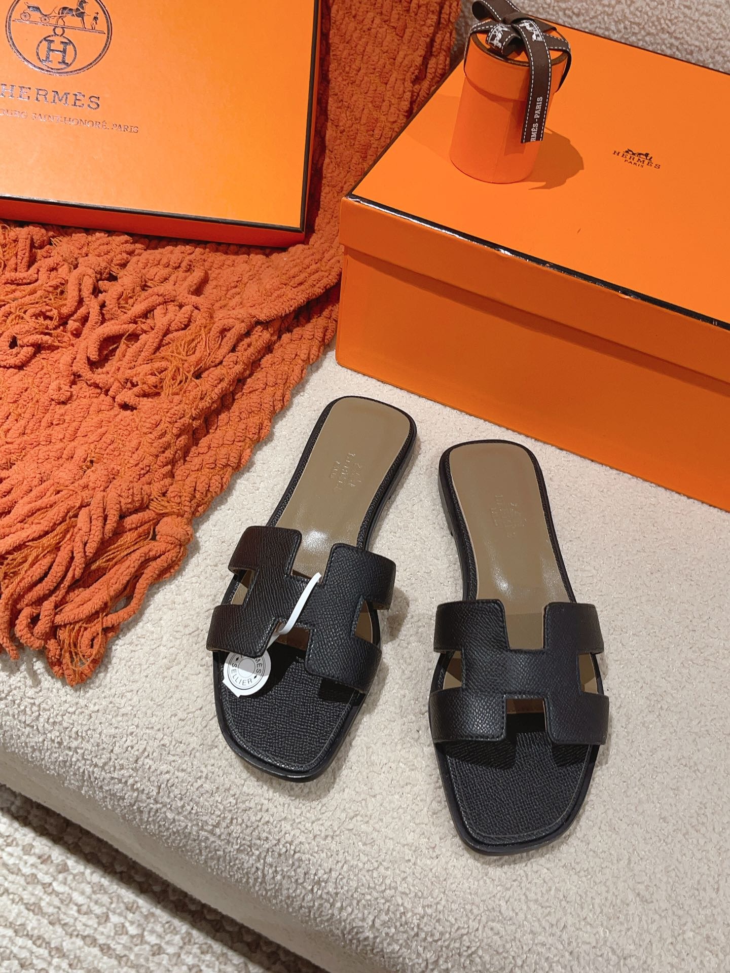 에르메스 Oran 슬리퍼