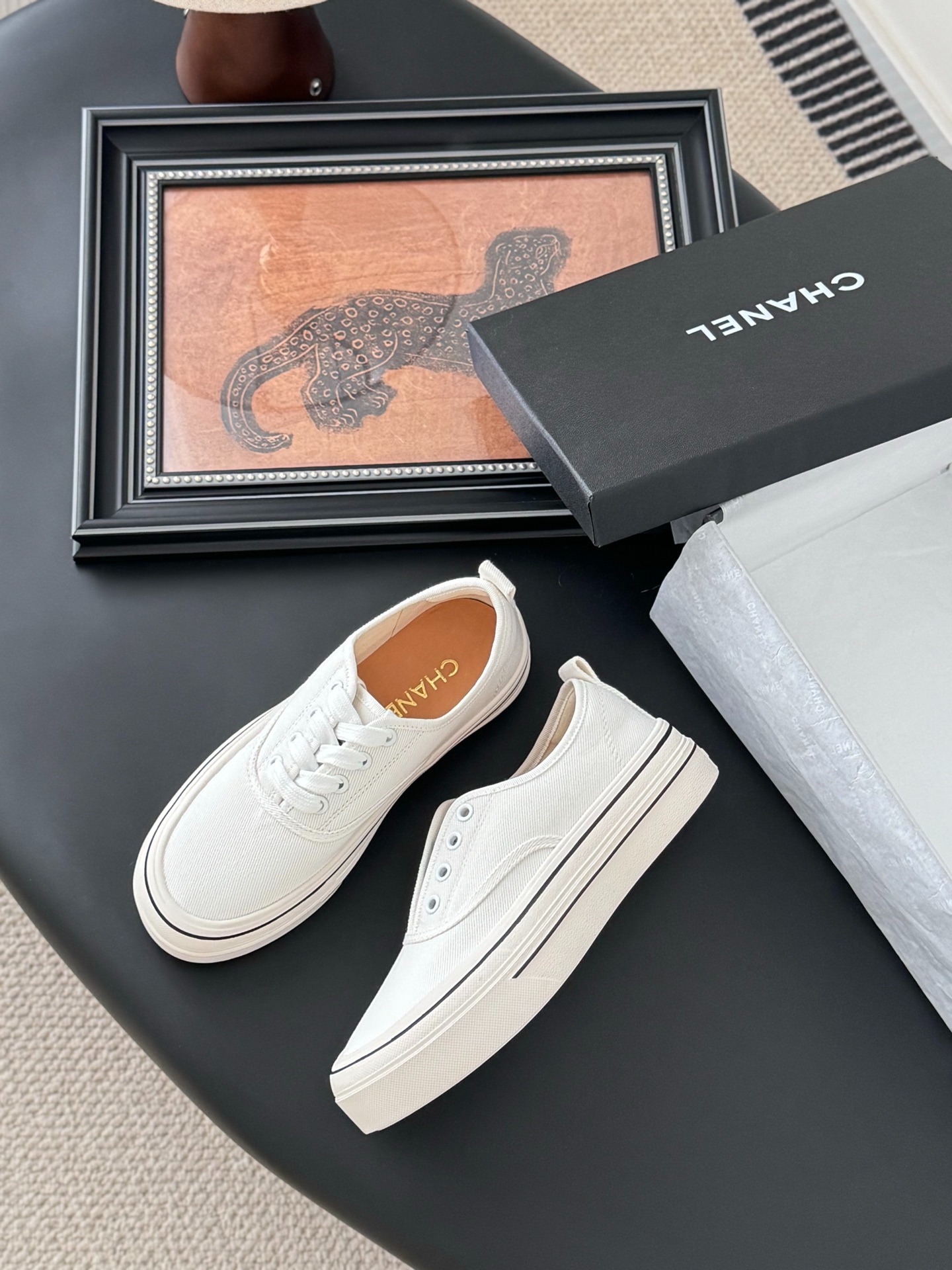 샤넬 25C 히든 스니커즈