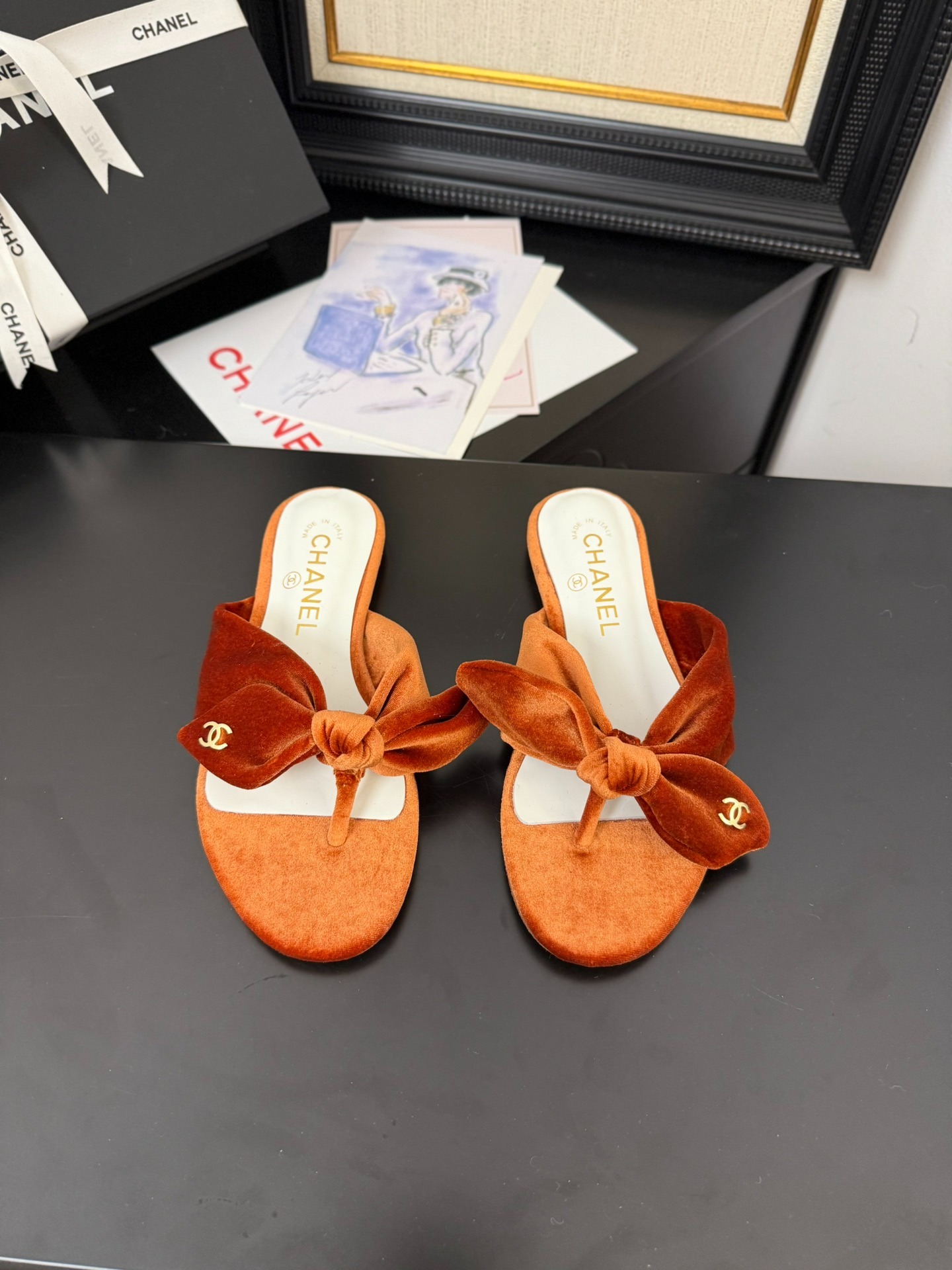 샤넬 25 신상 리본 슬리퍼