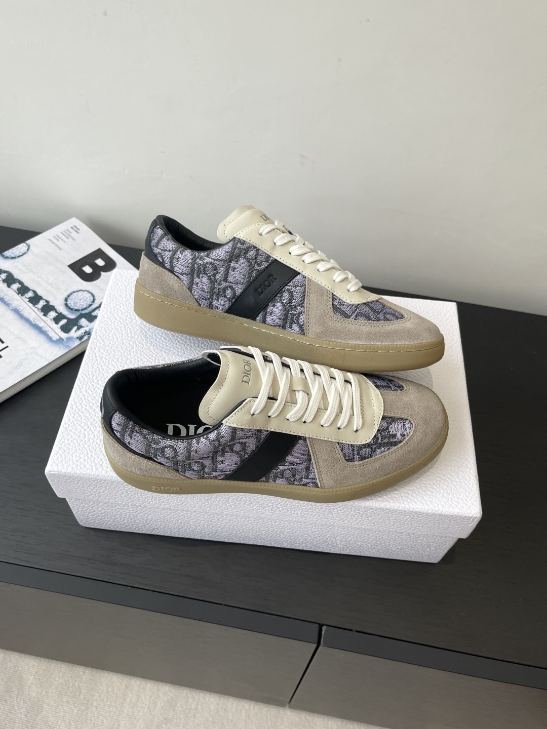 디올 신상 캐쥬얼 커플 런닝화