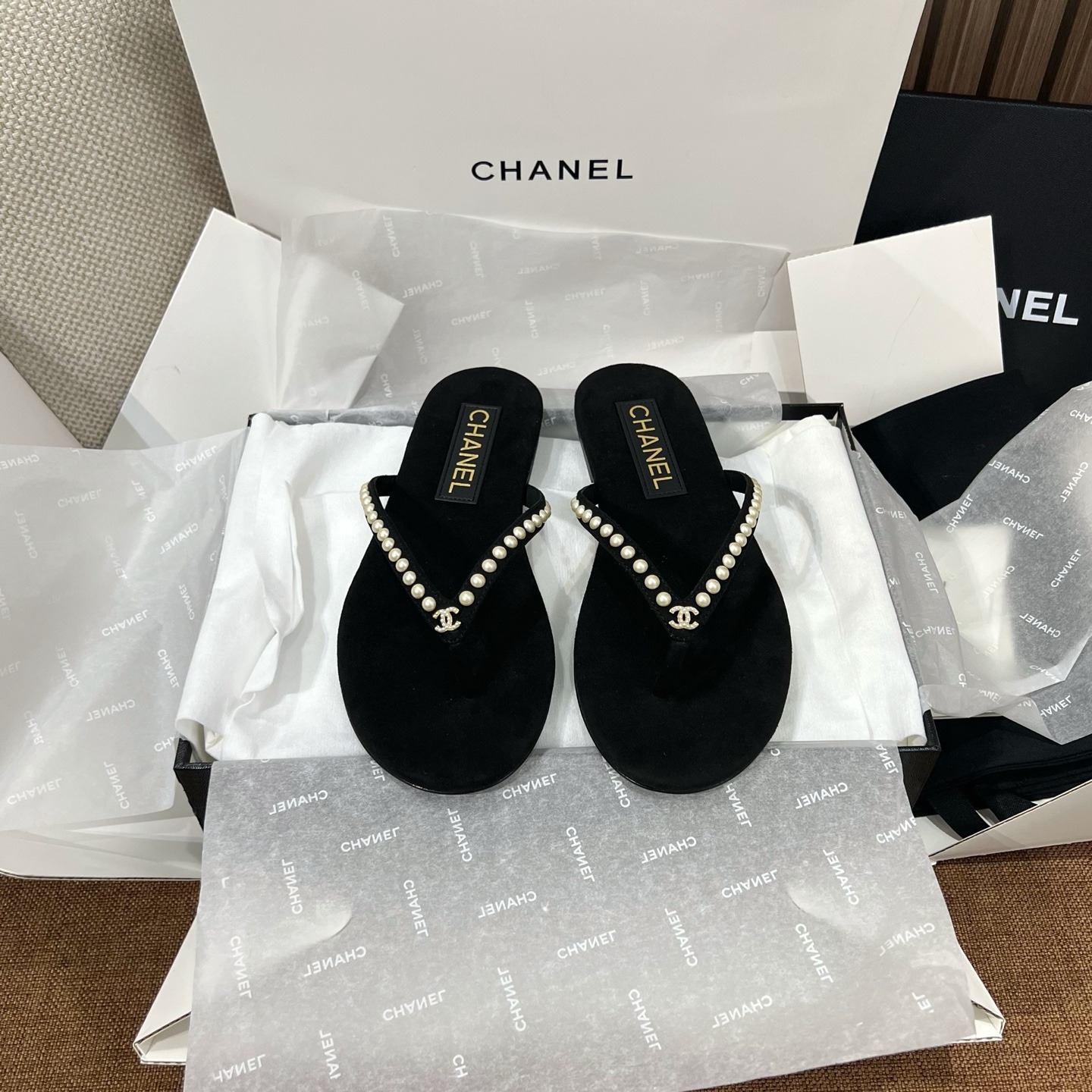 샤넬 25C 봄여름 신상 진주 벨벳 조리