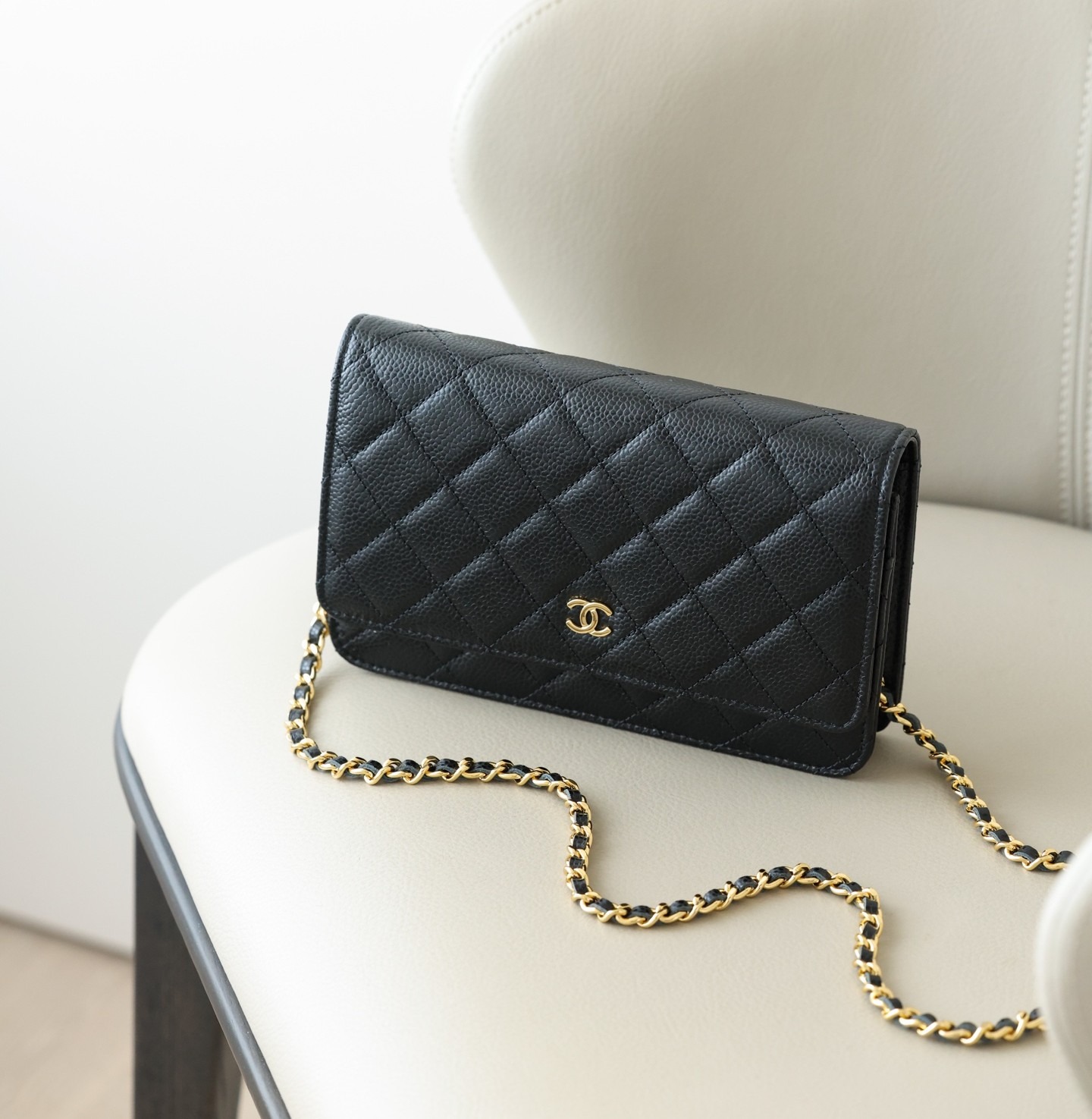 샤넬 클래식 WOC 월렛 온더 체인백