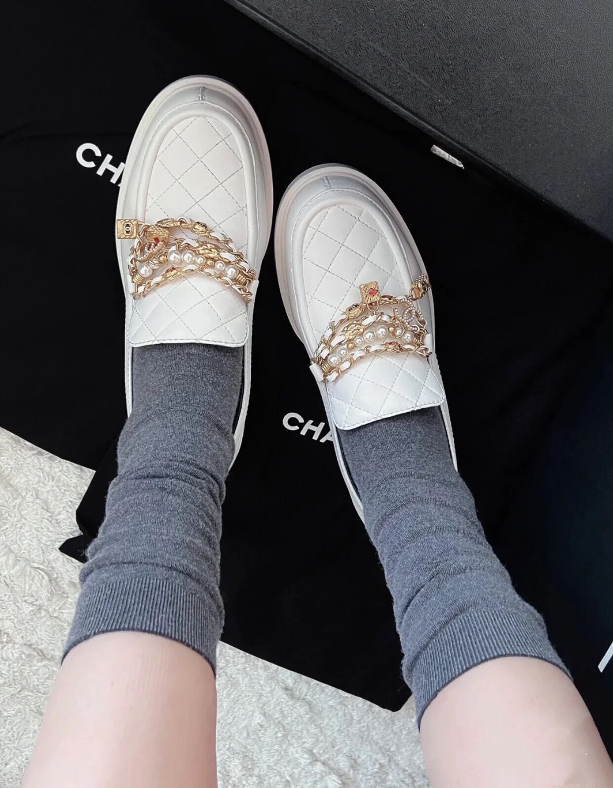 샤넬 프리미엄 클래식 로퍼