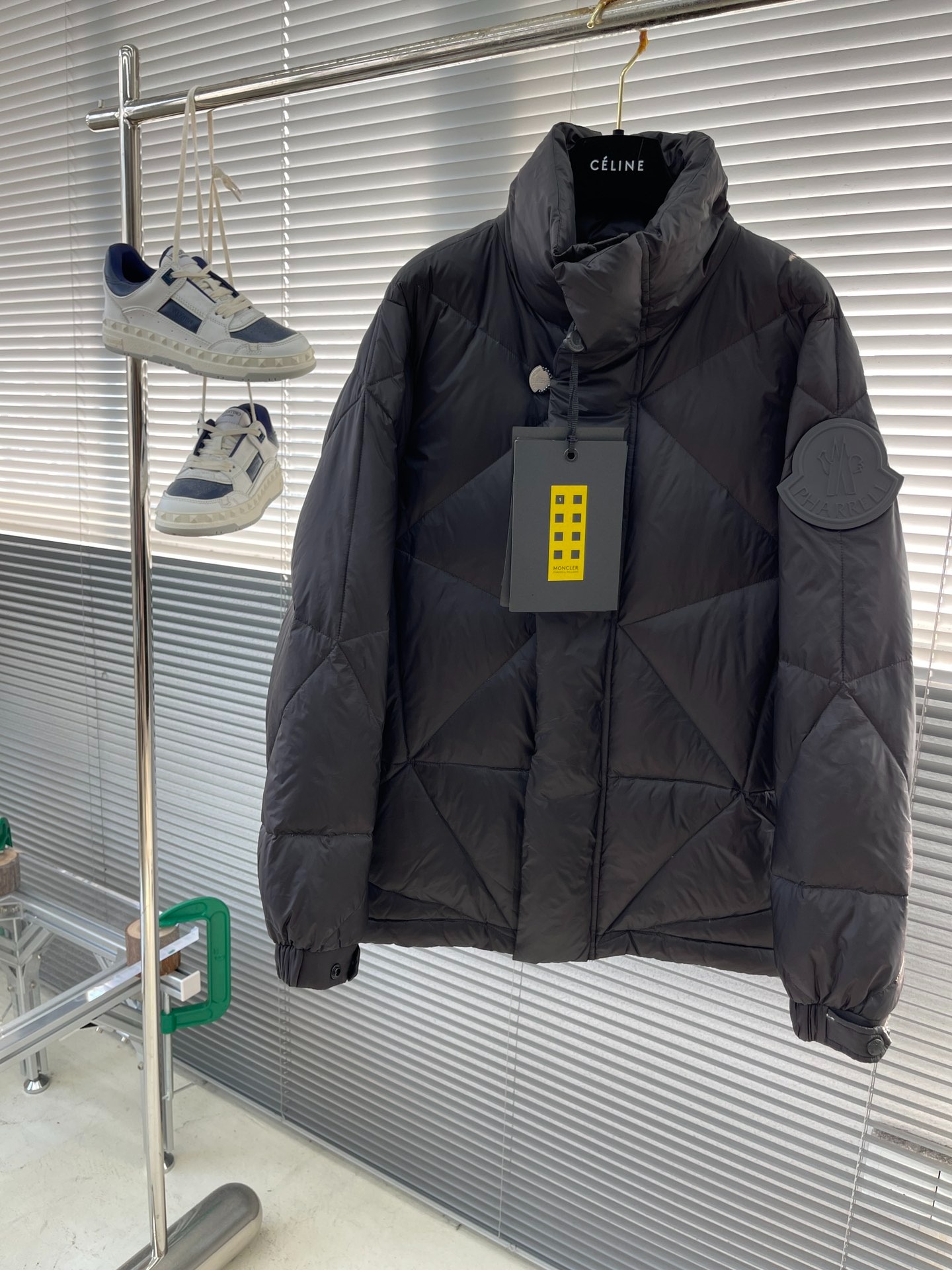 몽클레어 패럴 윌리엄 콜라보 한정판 패딩