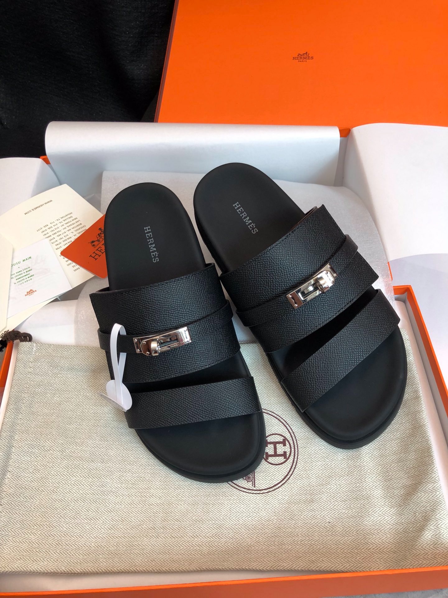 에르메스 2025 신상 삼촌슬리퍼 컬렉션(커플스타일)