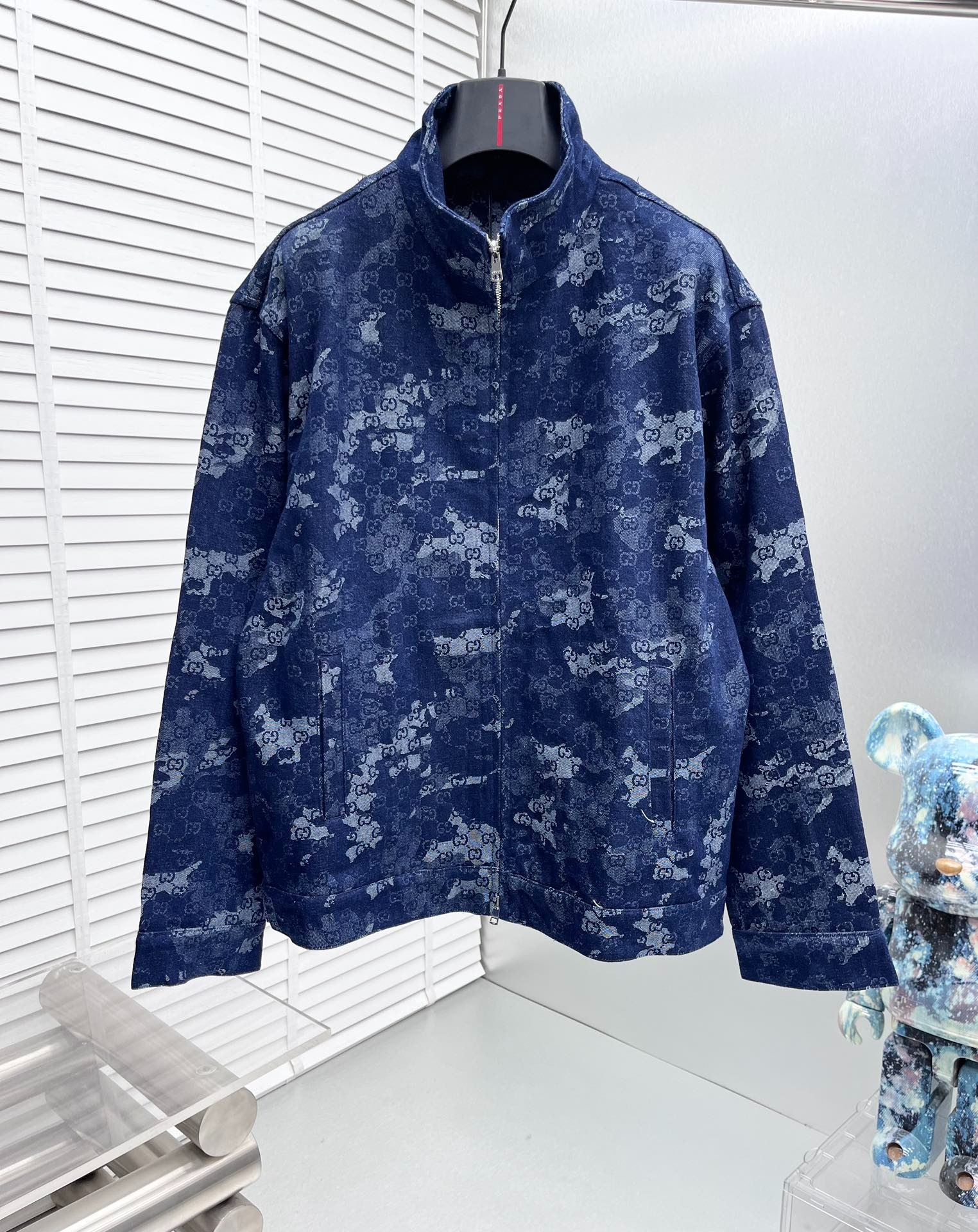 구찌 25ss 신상 GG쟈가드 데님 재킷