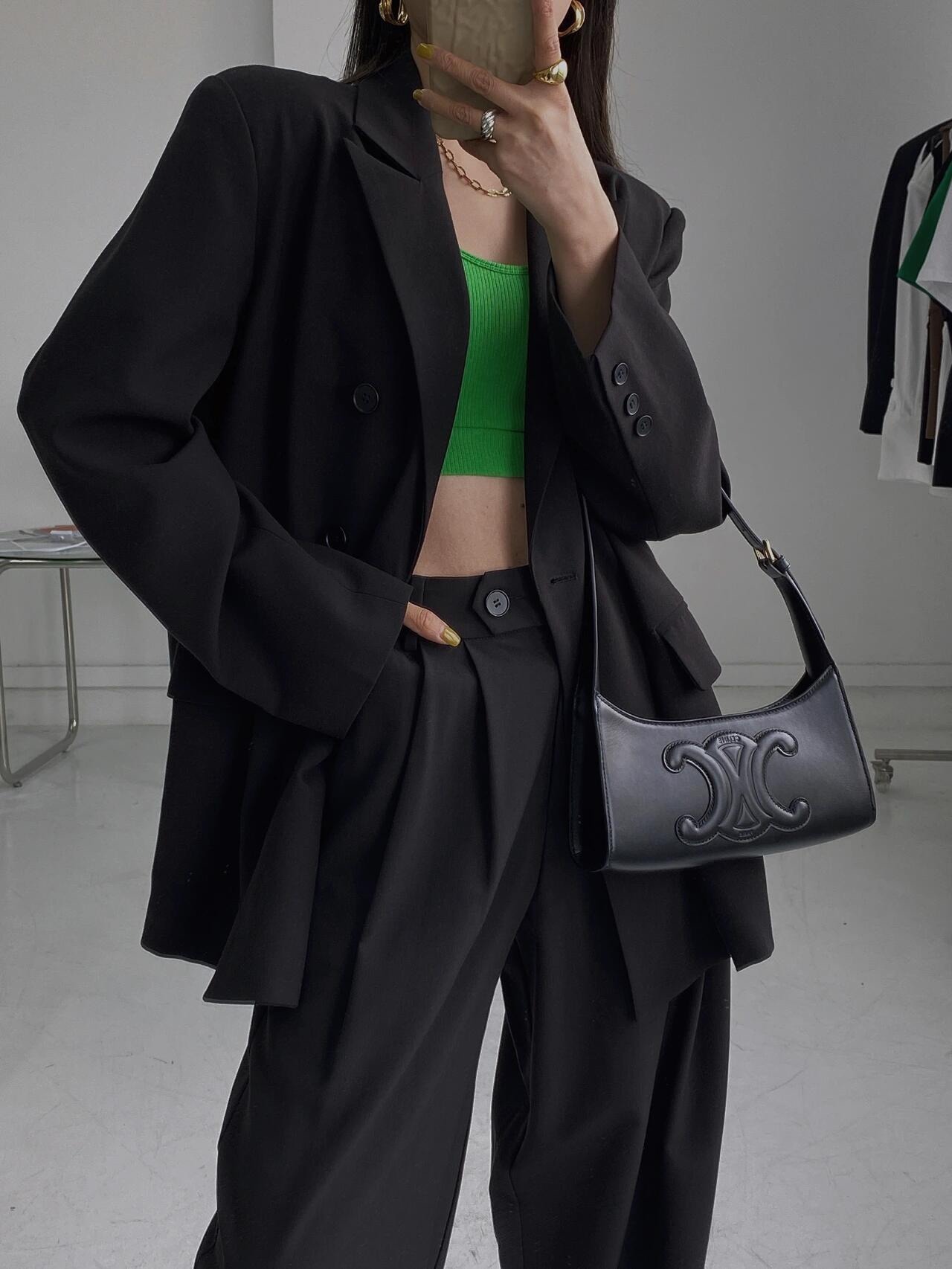 셀린느 퀴르 트리오페 숄더백 블랙