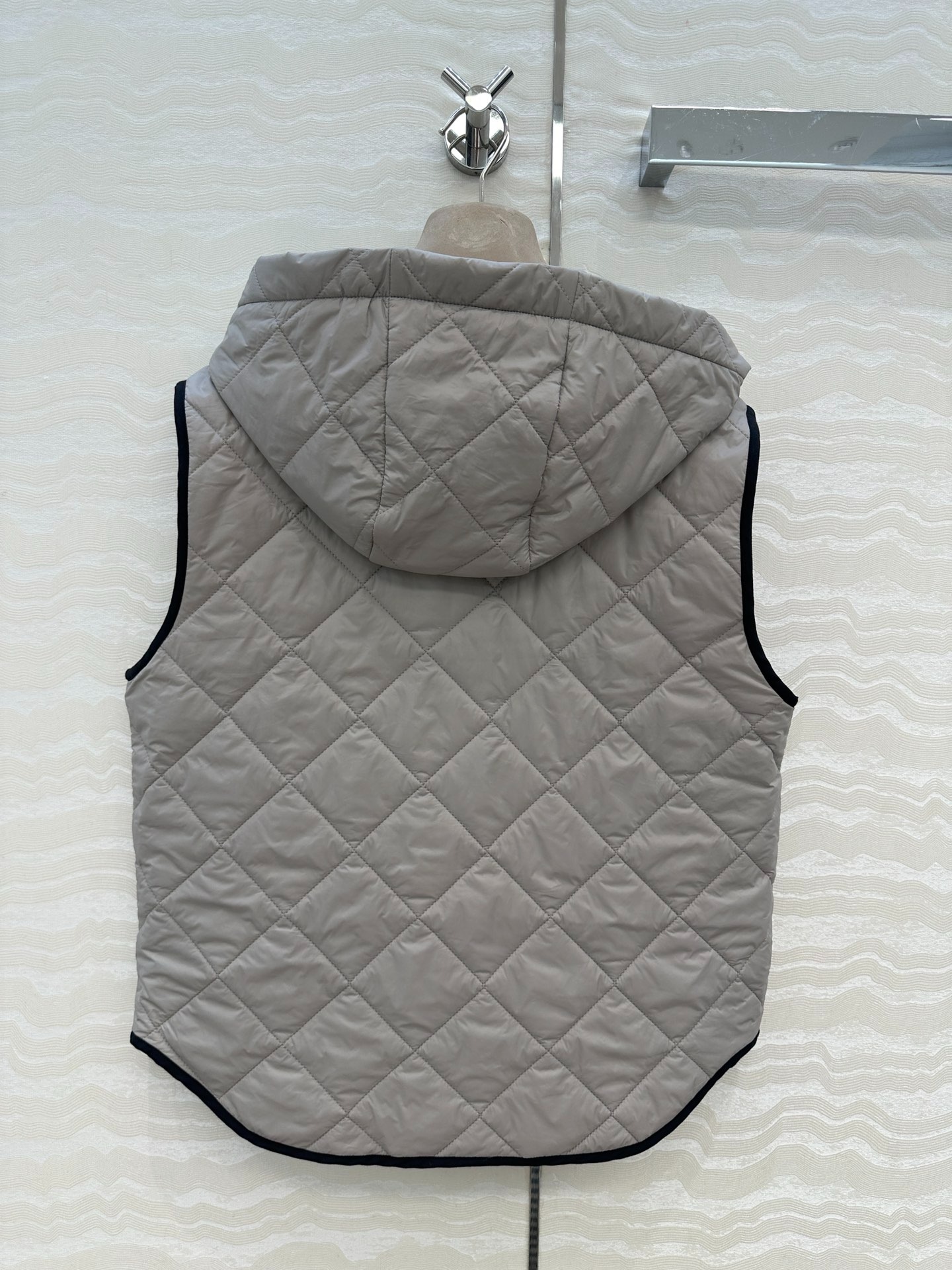 브루넬로쿠치넬리쿠치넬리 신상 퀼팅 패딩 조끼