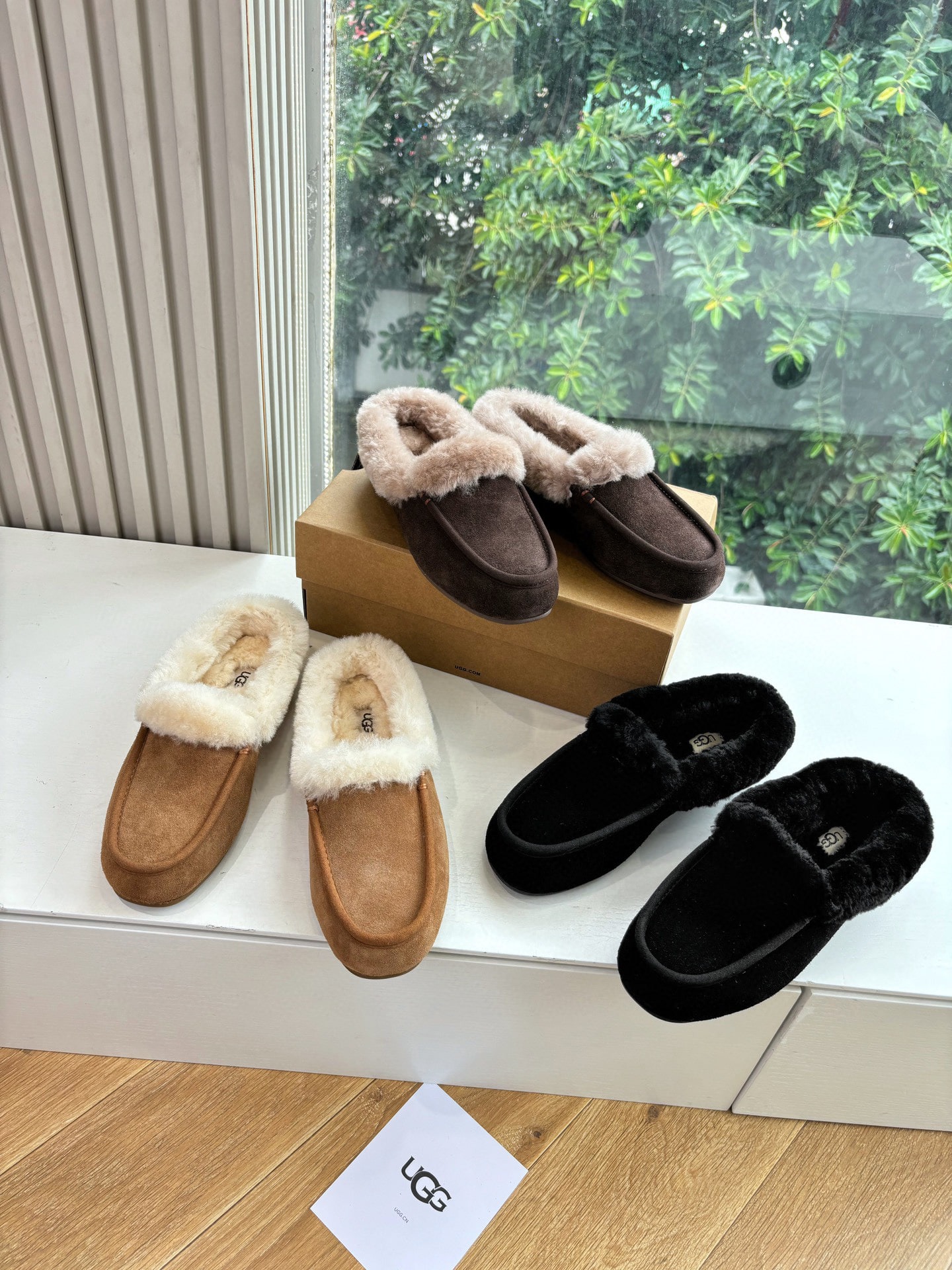 어그 가을겨울 신상 통굽 스니커즈