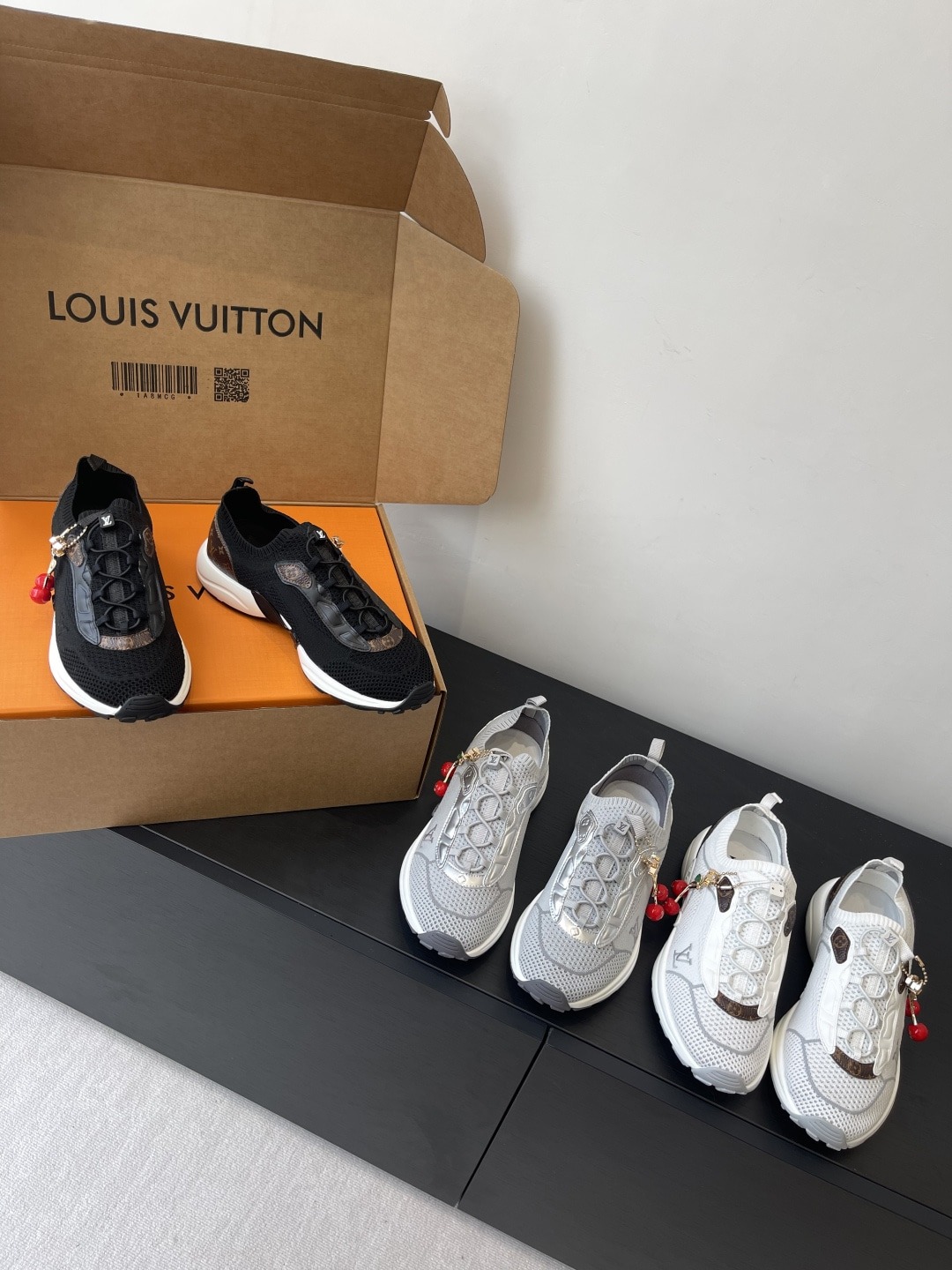 루이비통 25ss 신상 운동화