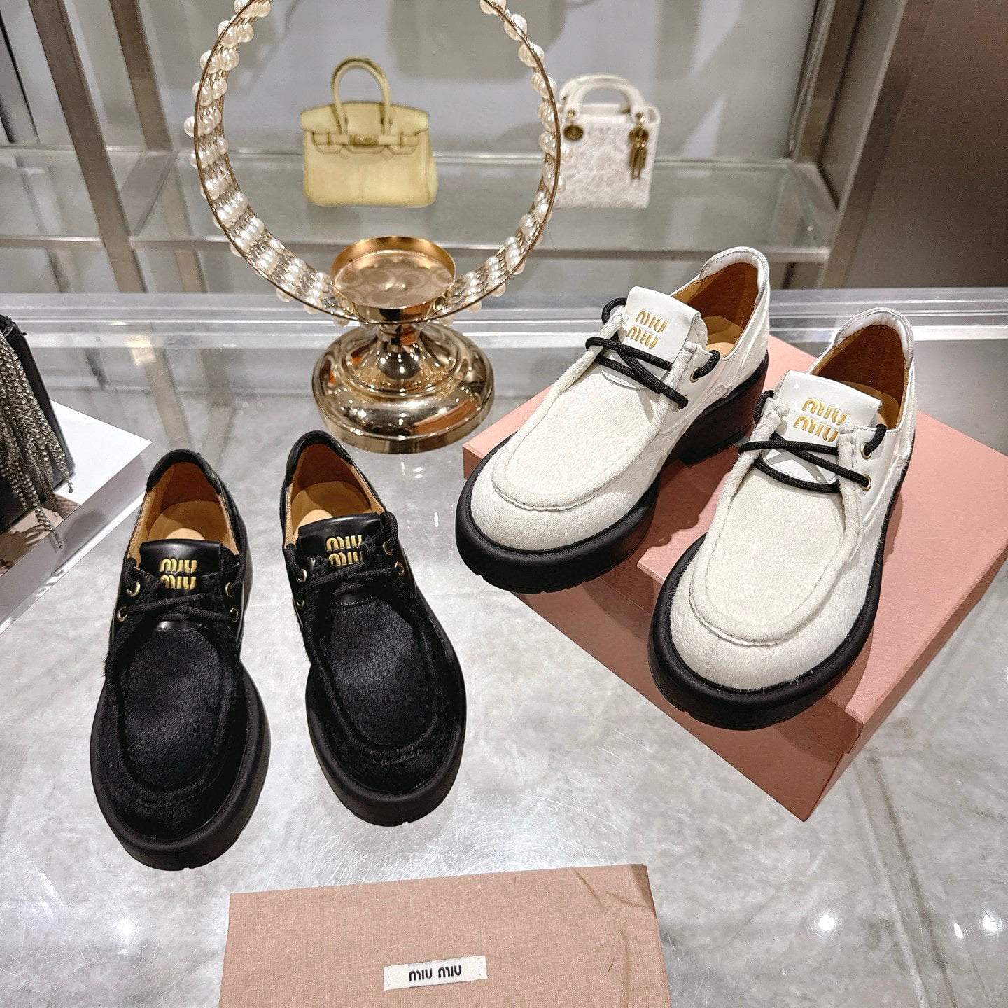 미우미우 25 패션 로퍼