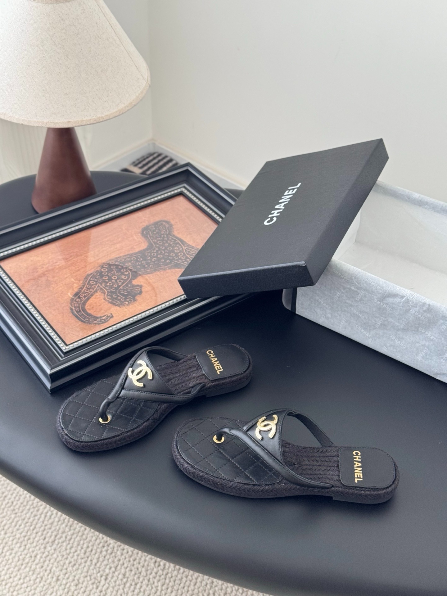 샤넬 25P 신상 퀼팅 슬리퍼
