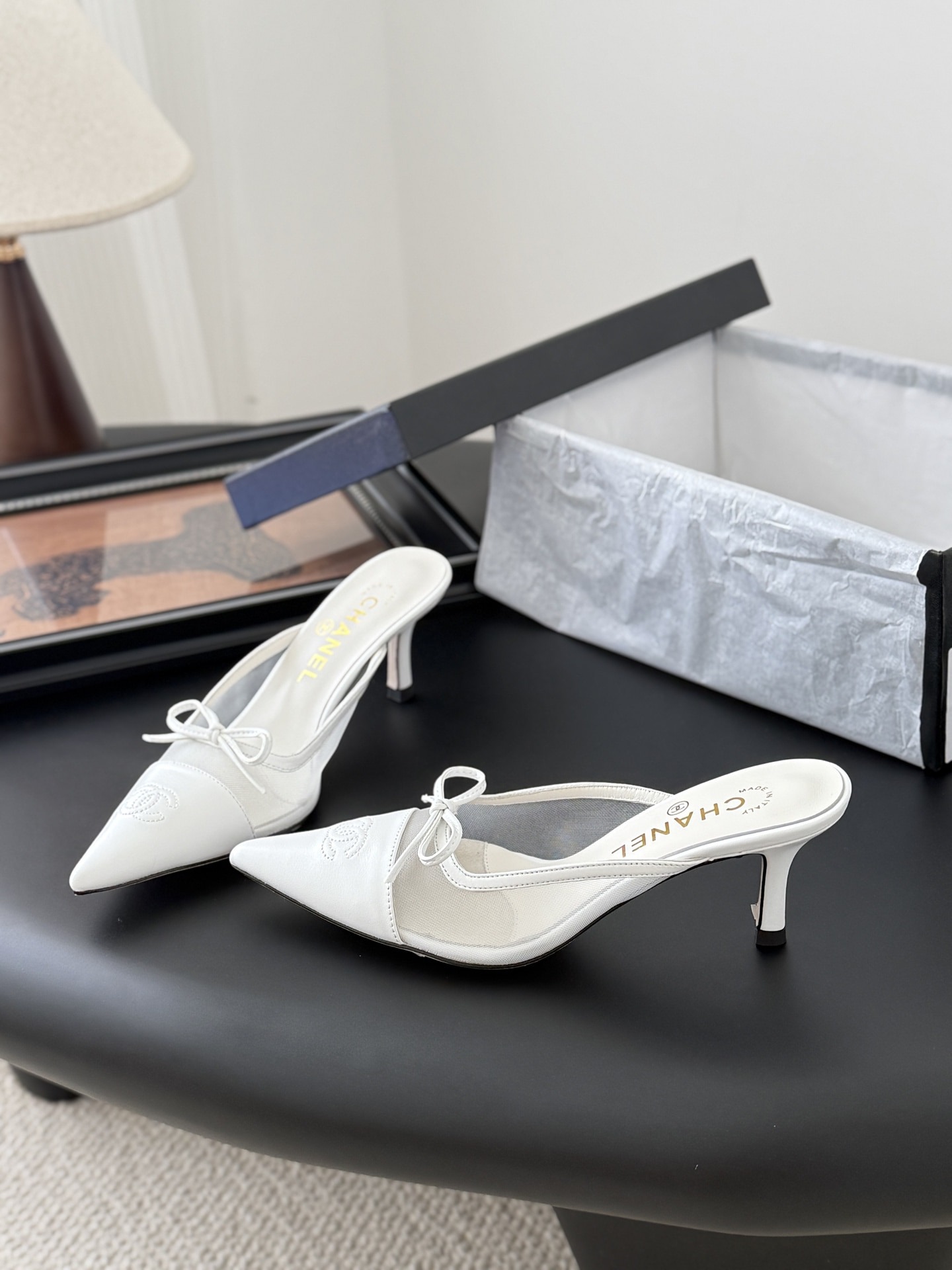 샤넬 25B 면망사 메리제인 힐