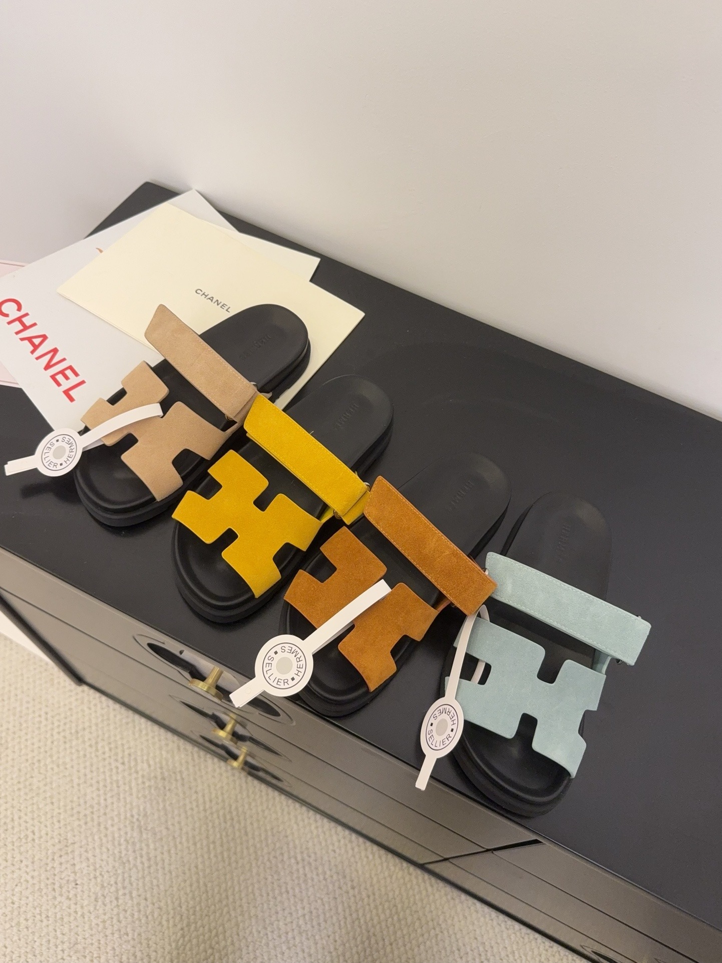 에르메스 레트로 슬리퍼 샌들