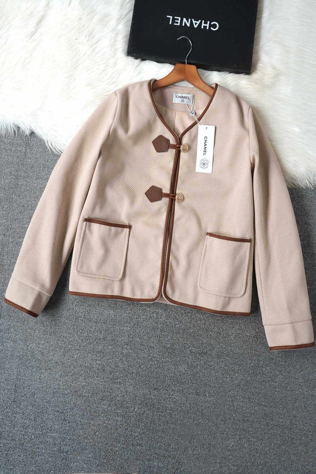 샤넬 풀오버 코트