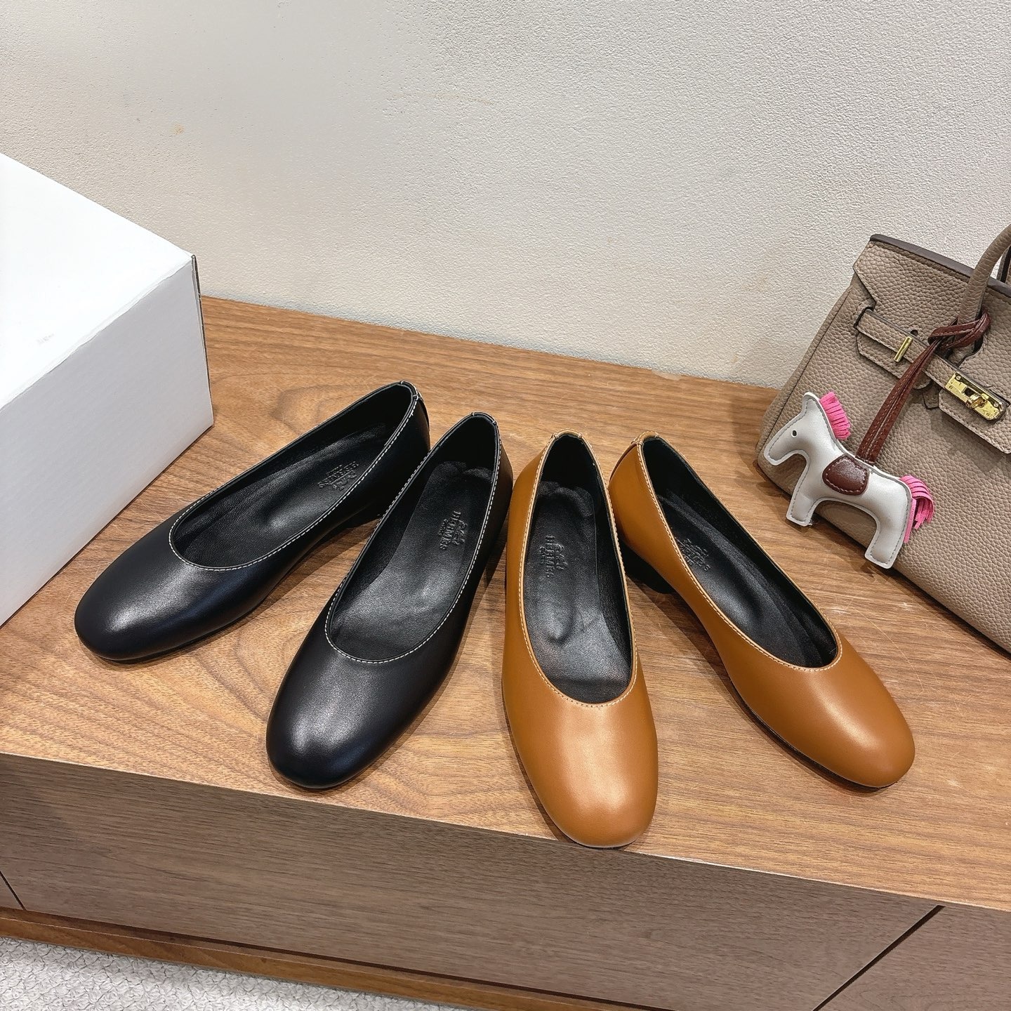 에르메스 25 신상 플랫