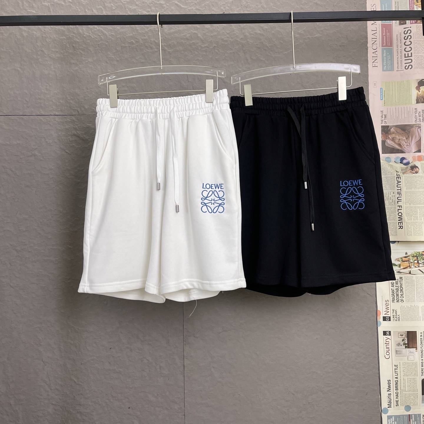 로에베 25신상 자수 반바지