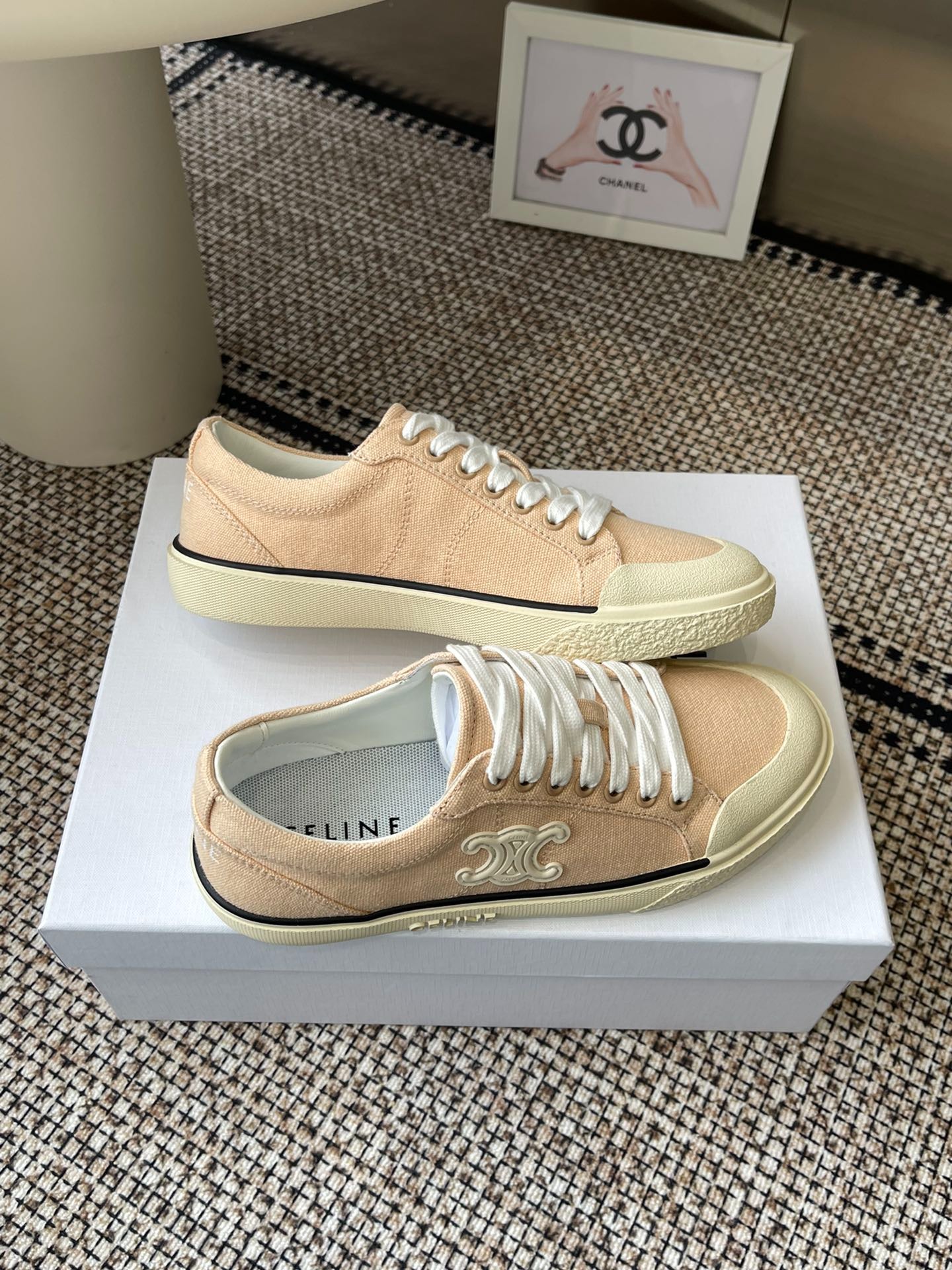 셀린느 트리옹프 엘런 스니커즈