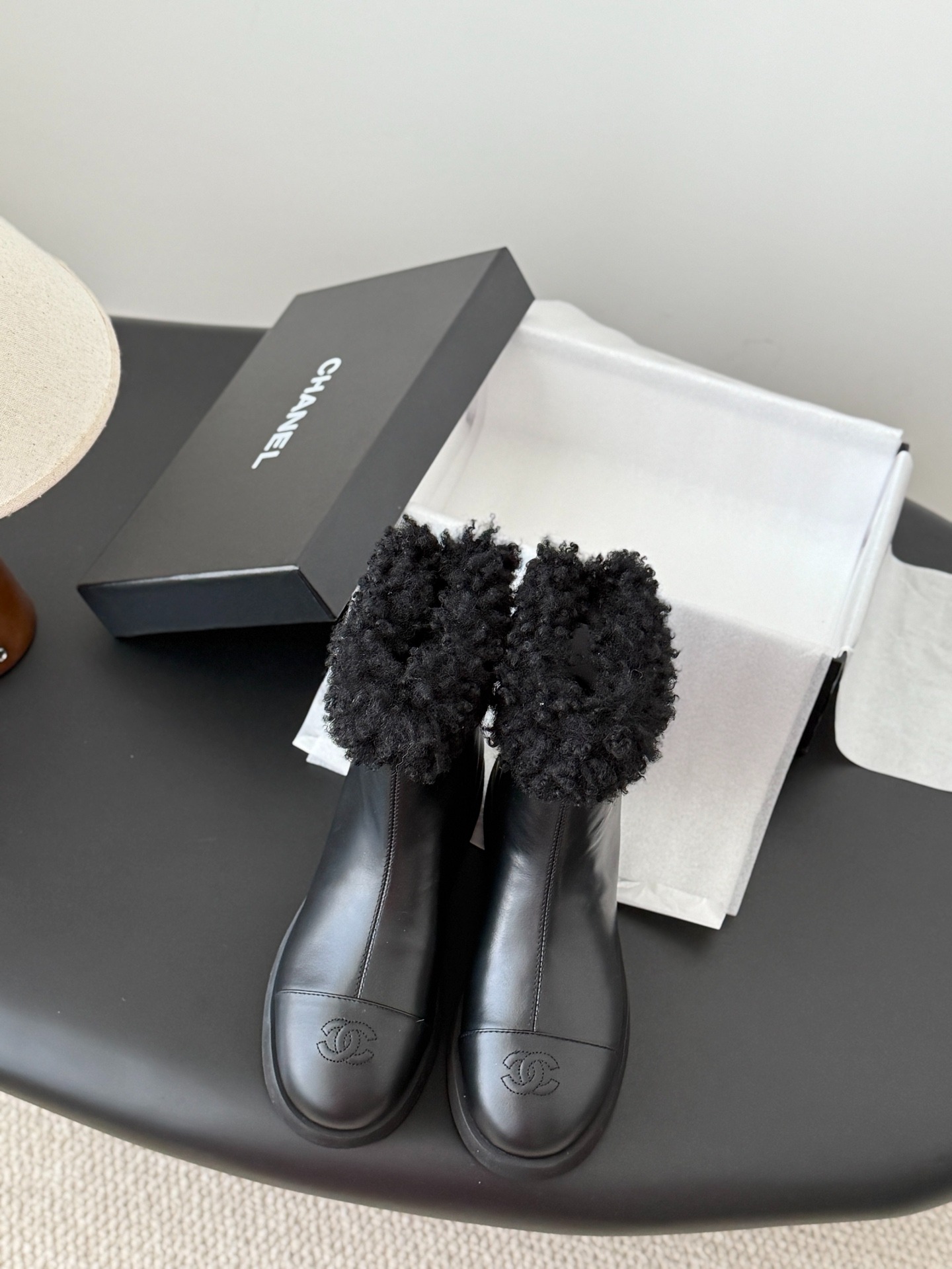 샤넬 25K 신상 스노우 부츠