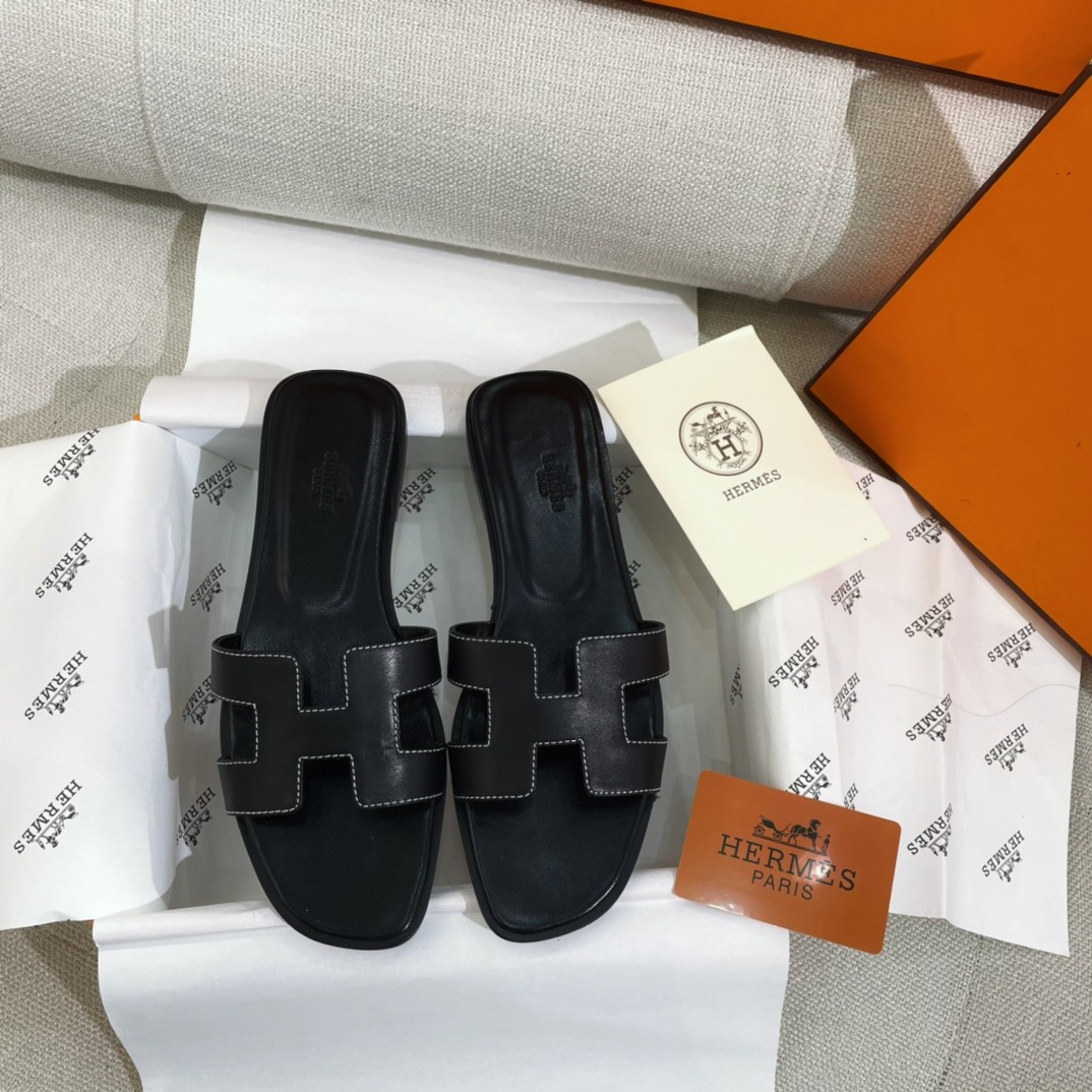 에르메스 뉴 오란 슬리퍼