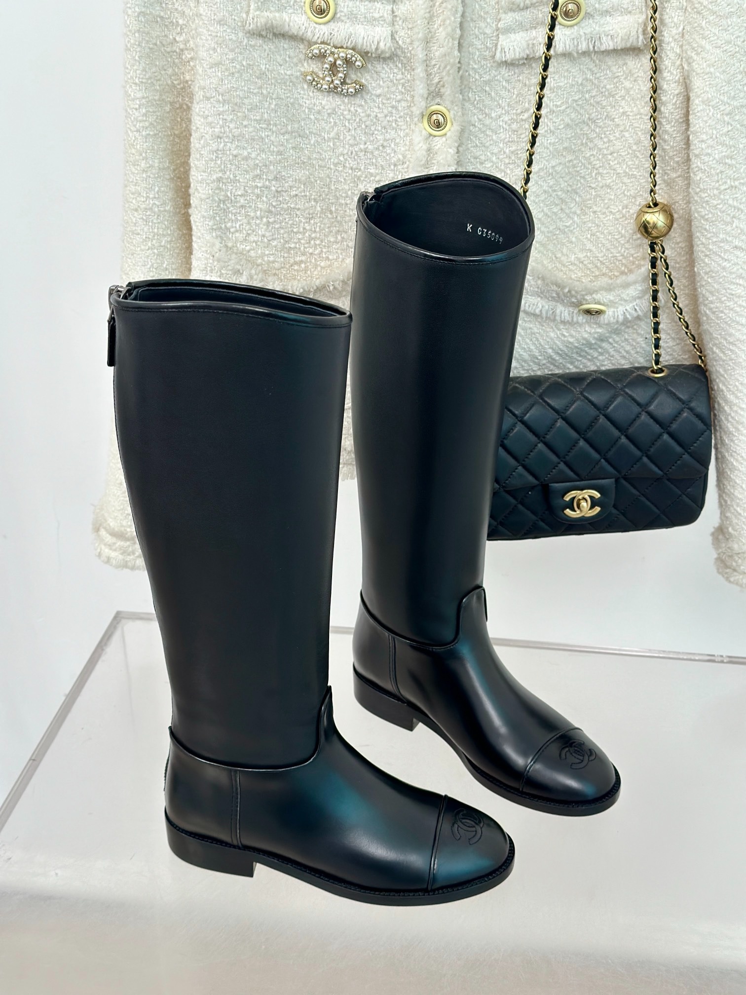 샤넬 클래식 더블 C 스틸레토 롱 부츠