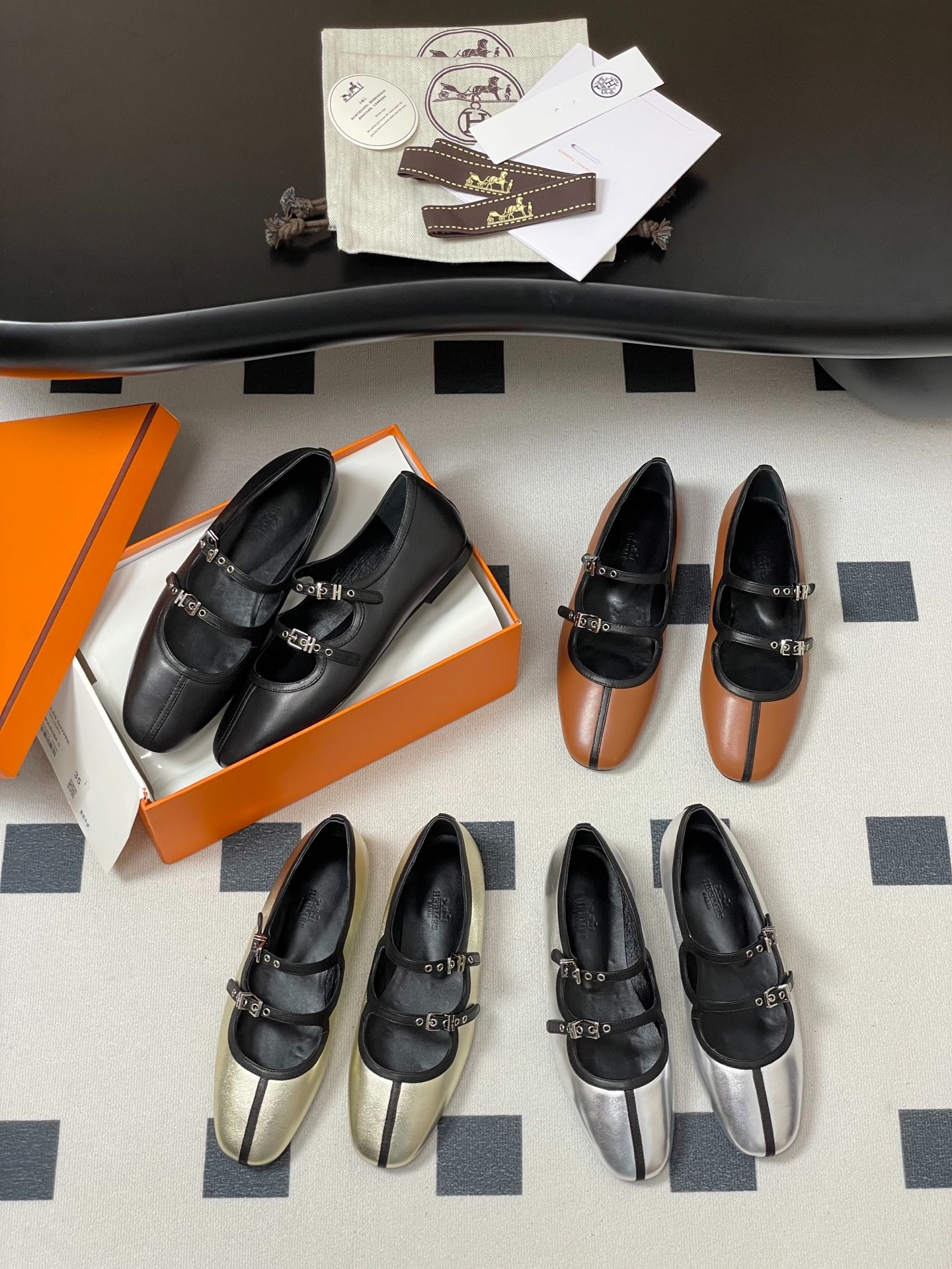 에르메스 25s 가을 신상 릴리아 발레화