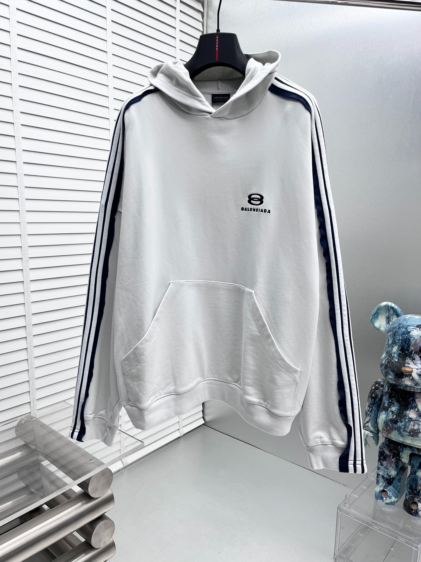 발렌시아가 25FW 신상 후드